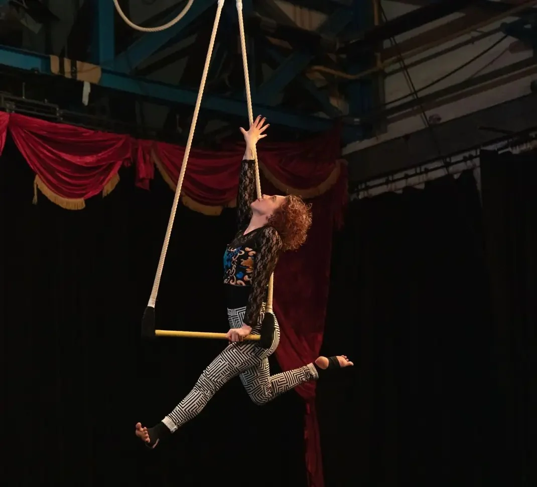 Claire trapeze.jpg