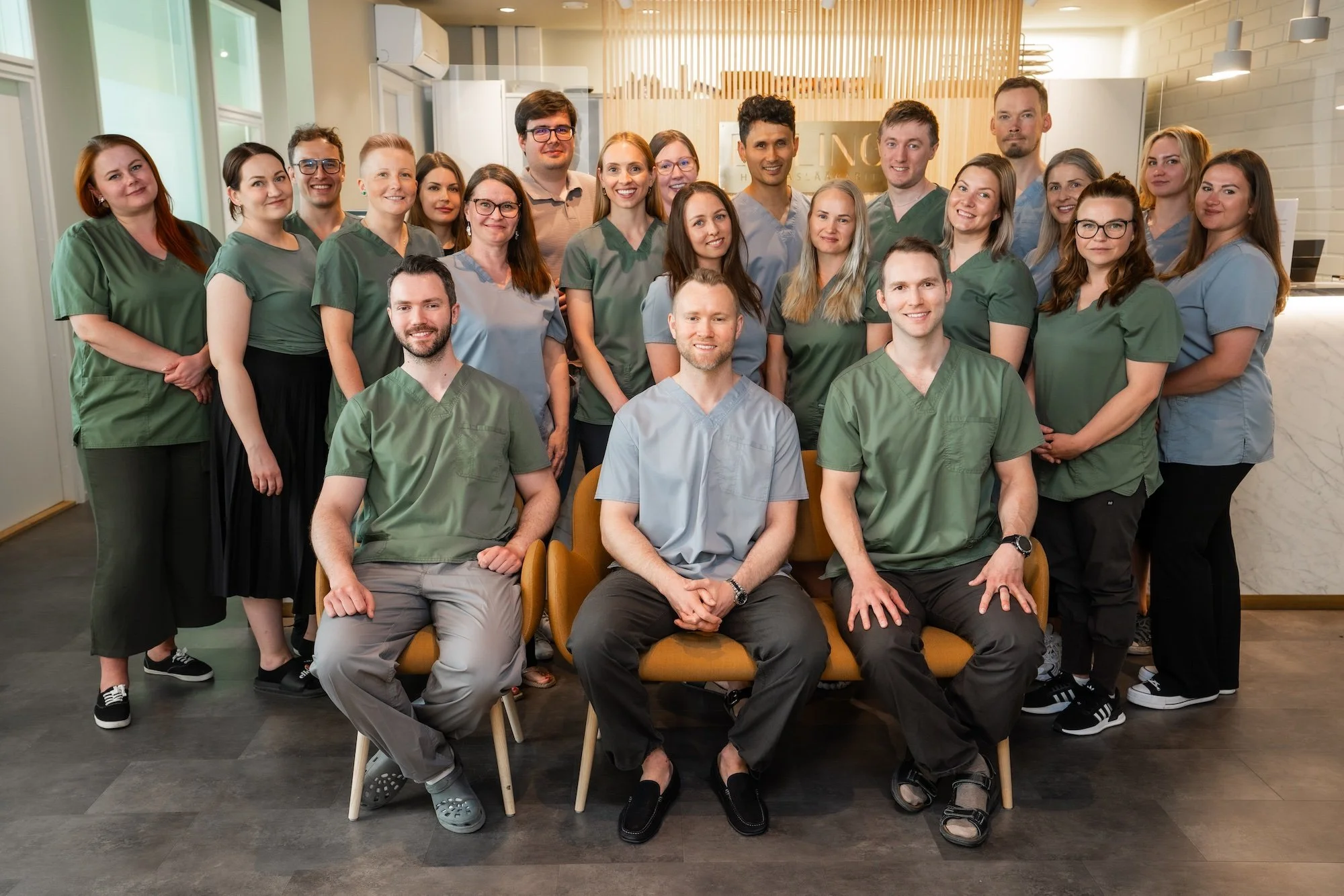 Ebeling Hammaslääkärit henkilöstö - hammashoitajat, suuhygienistit ja hammaslääkärit Helsingissä