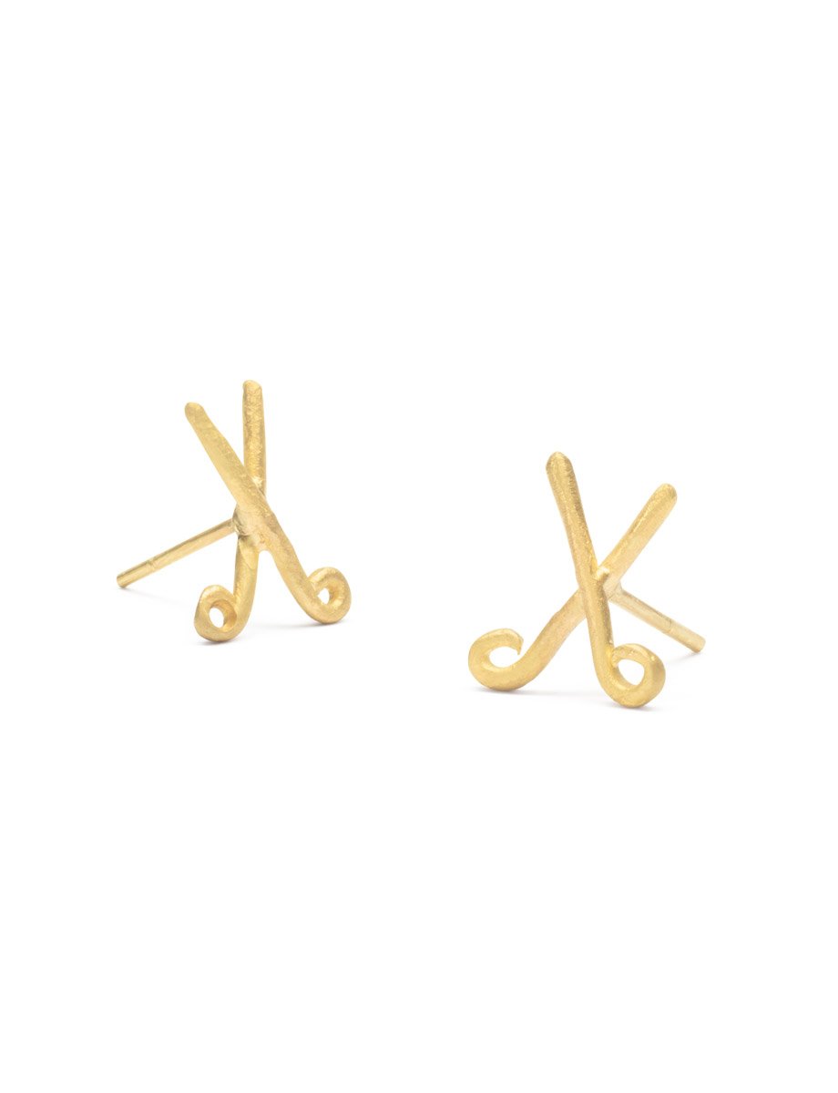 Romy-Mittelman-Scissor-Stud-Earrings-Side-RMY549.jpeg