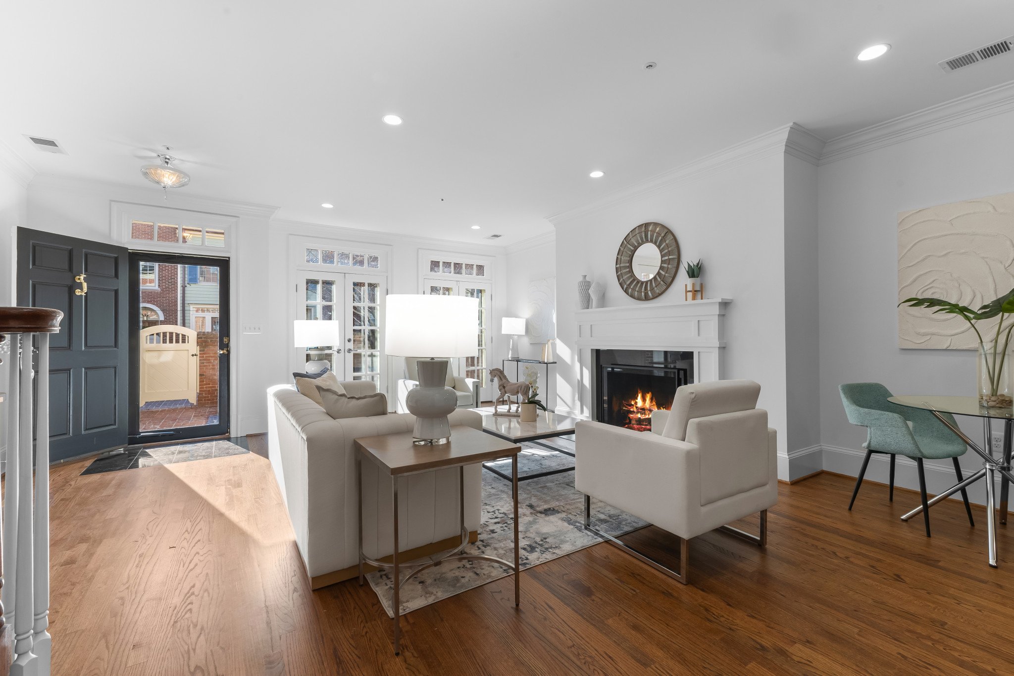 28_Wolfe_Street_006 fire copy.jpg