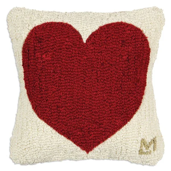 Chandler_heart_Pillow_875x875.webp