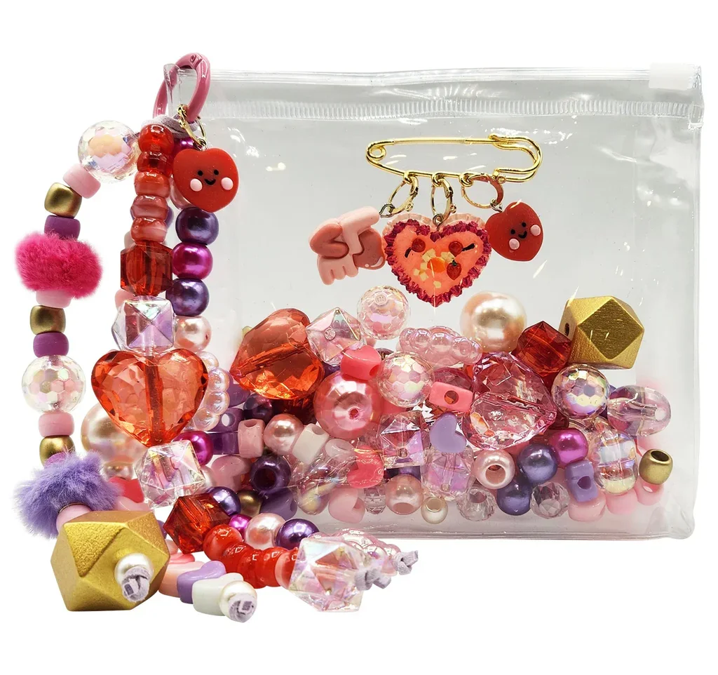 diy-love-hearts-bag-charm-kit.webp