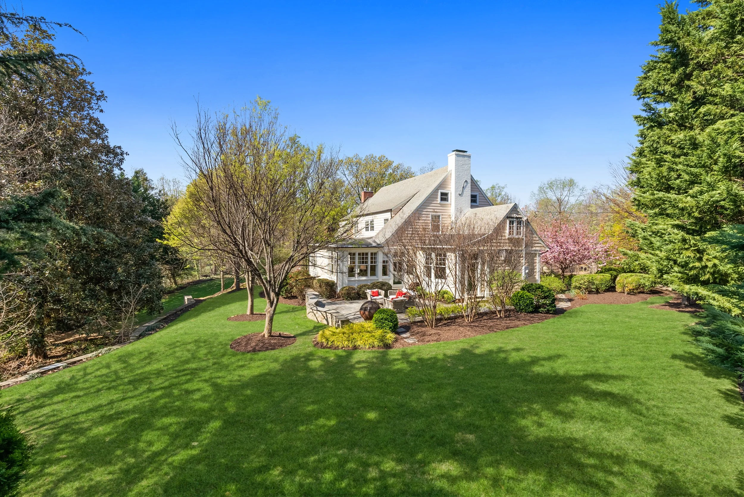 2307 Russell Rd, Alexandria, VA 22301 - 0009 copy.jpg