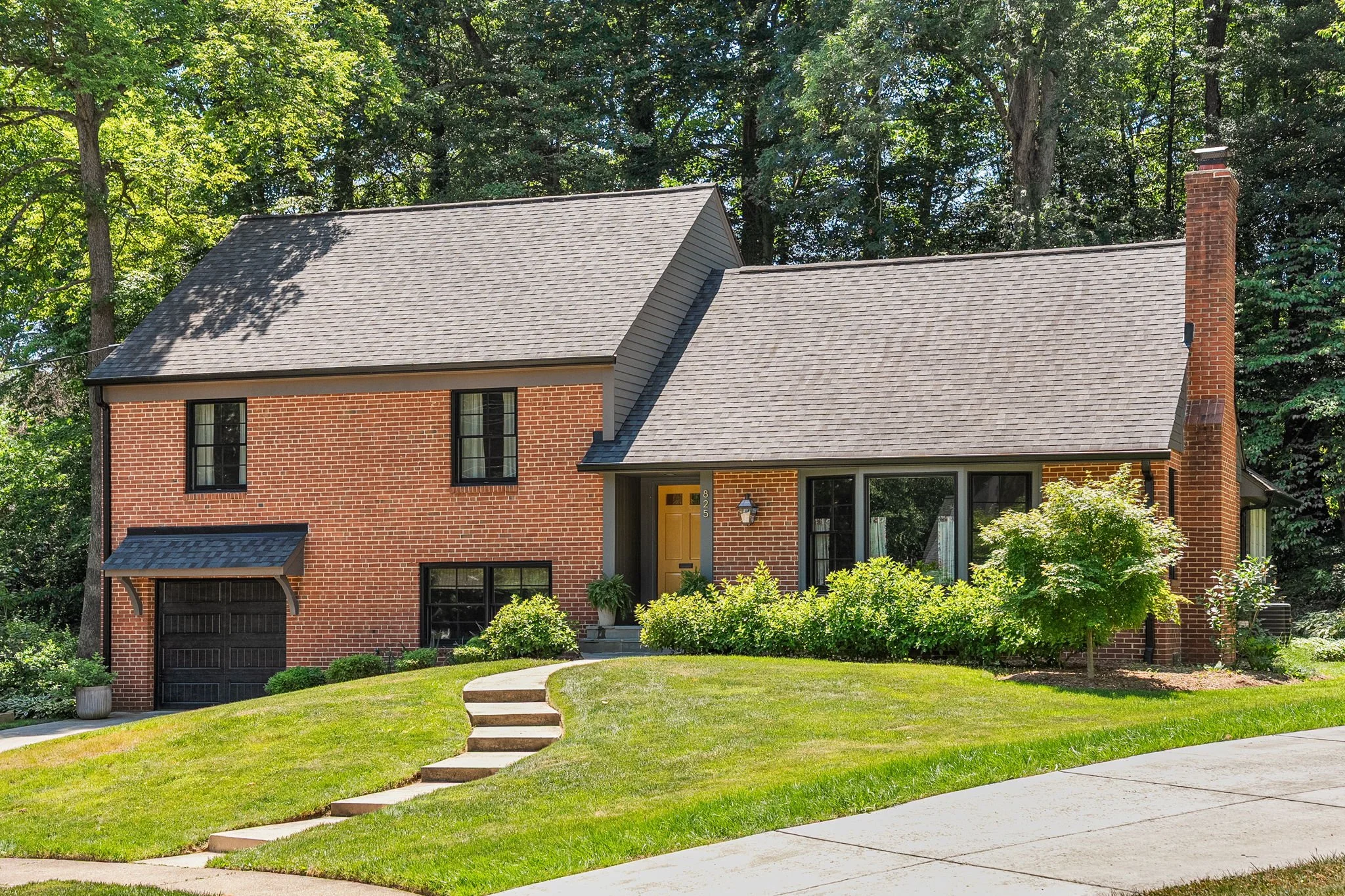 An Exquisitely Reimagined Waynewood Residence with Designer Interiors and Private Outdoor Living