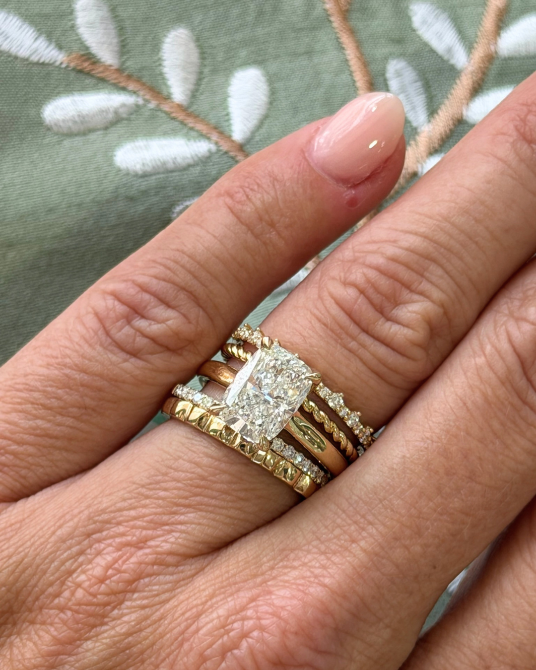 August's Most-Wanted Jewelry Trends