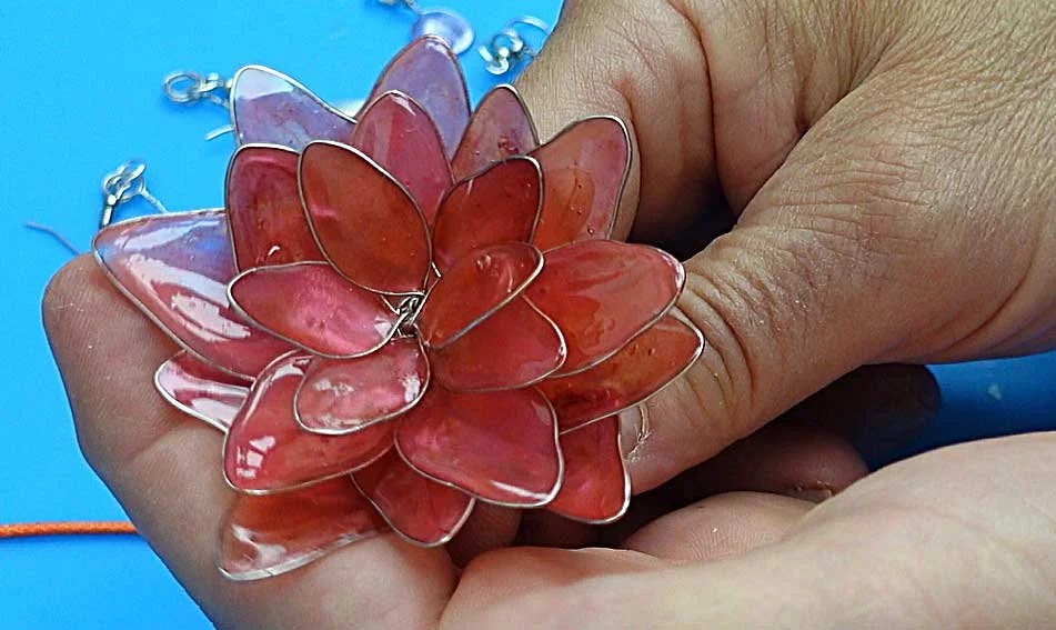 Master the Art of Dipping Resin