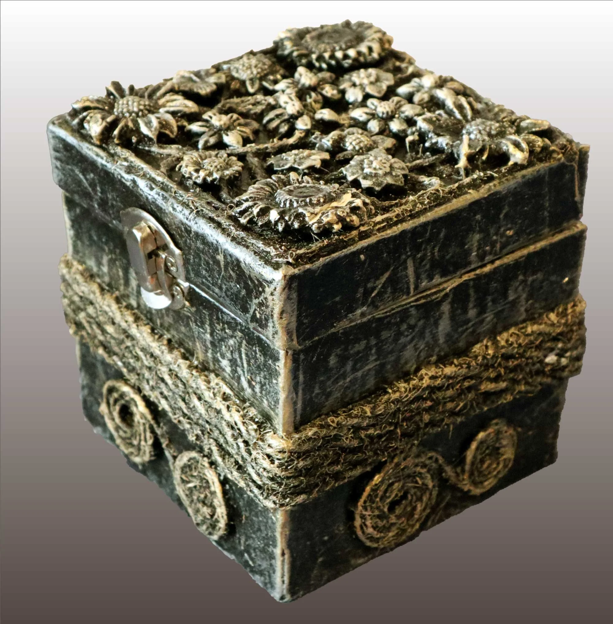 Box made from scrap amazon cardboard