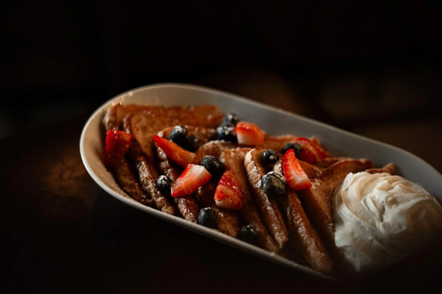 🍞 Br&ucirc;l&eacute;e French Toast: A Sweet &amp; Golden Delight! ✨

Crispy on the outside, soft and fluffy on the inside&mdash;our Br&ucirc;l&eacute;e French Toast is the ultimate brunch indulgence! Made with perfectly grilled golden French bread, 