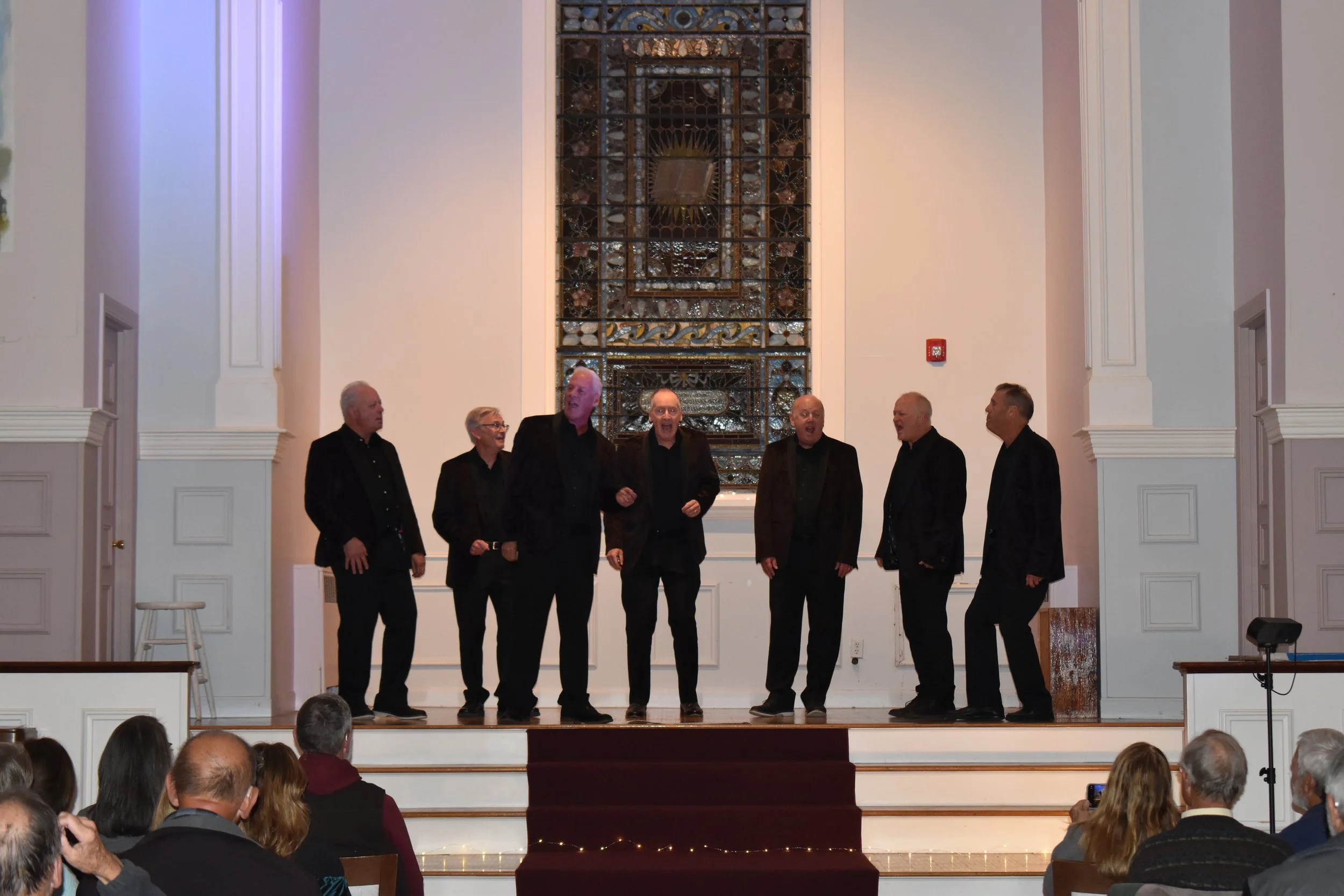 Acappella2025-Tonehenge (7).JPG