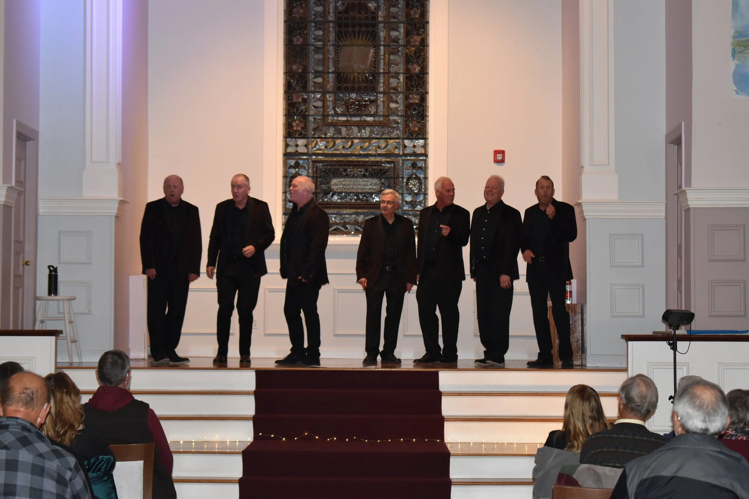 Acappella2025-Tonehenge (33).JPG