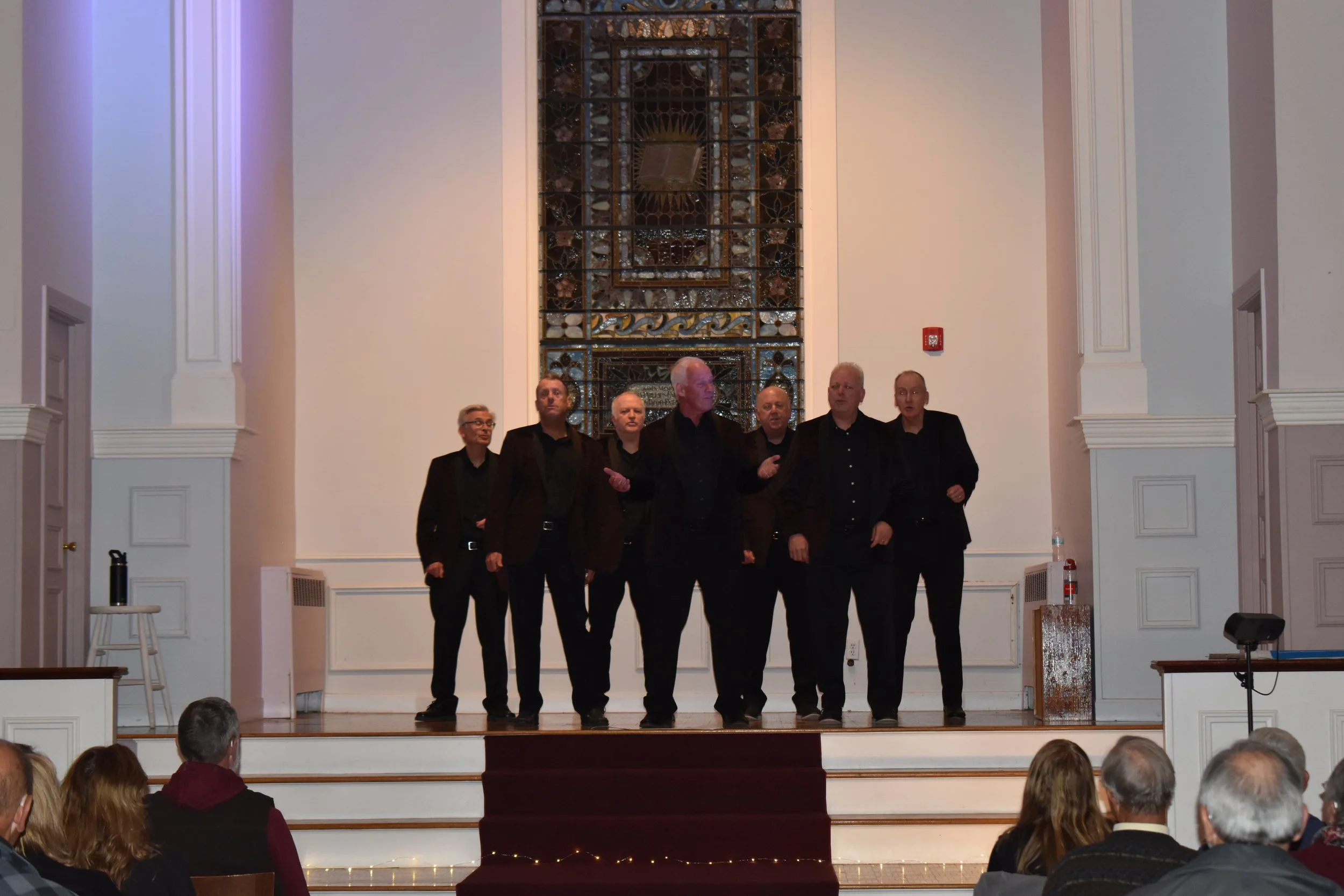 Acappella2025-Tonehenge (23).JPG