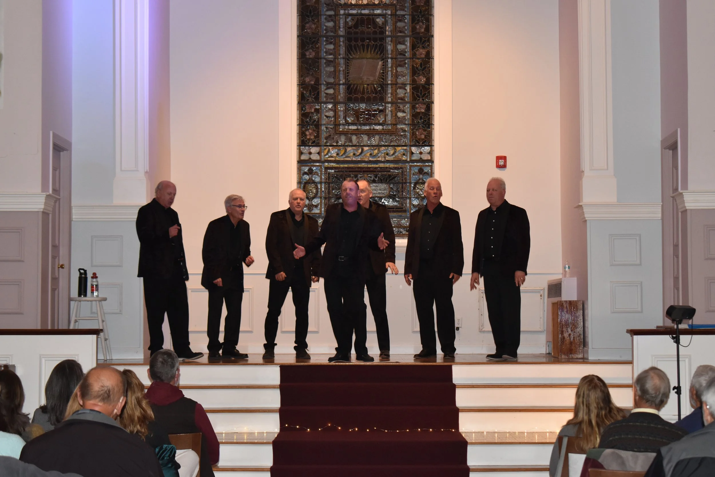 Acappella2025-Tonehenge (1).JPG