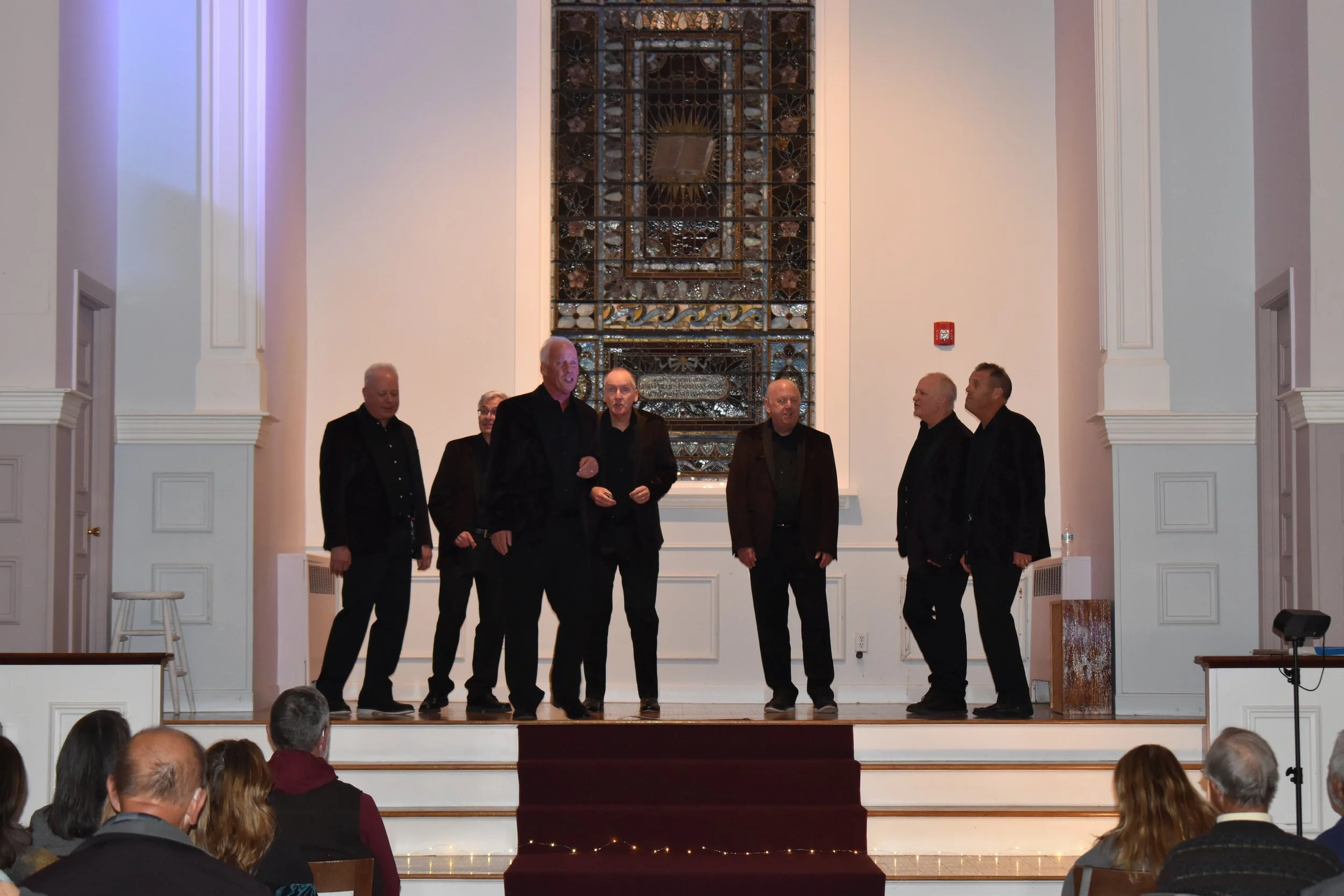 Acappella2025-Tonehenge (6).JPG