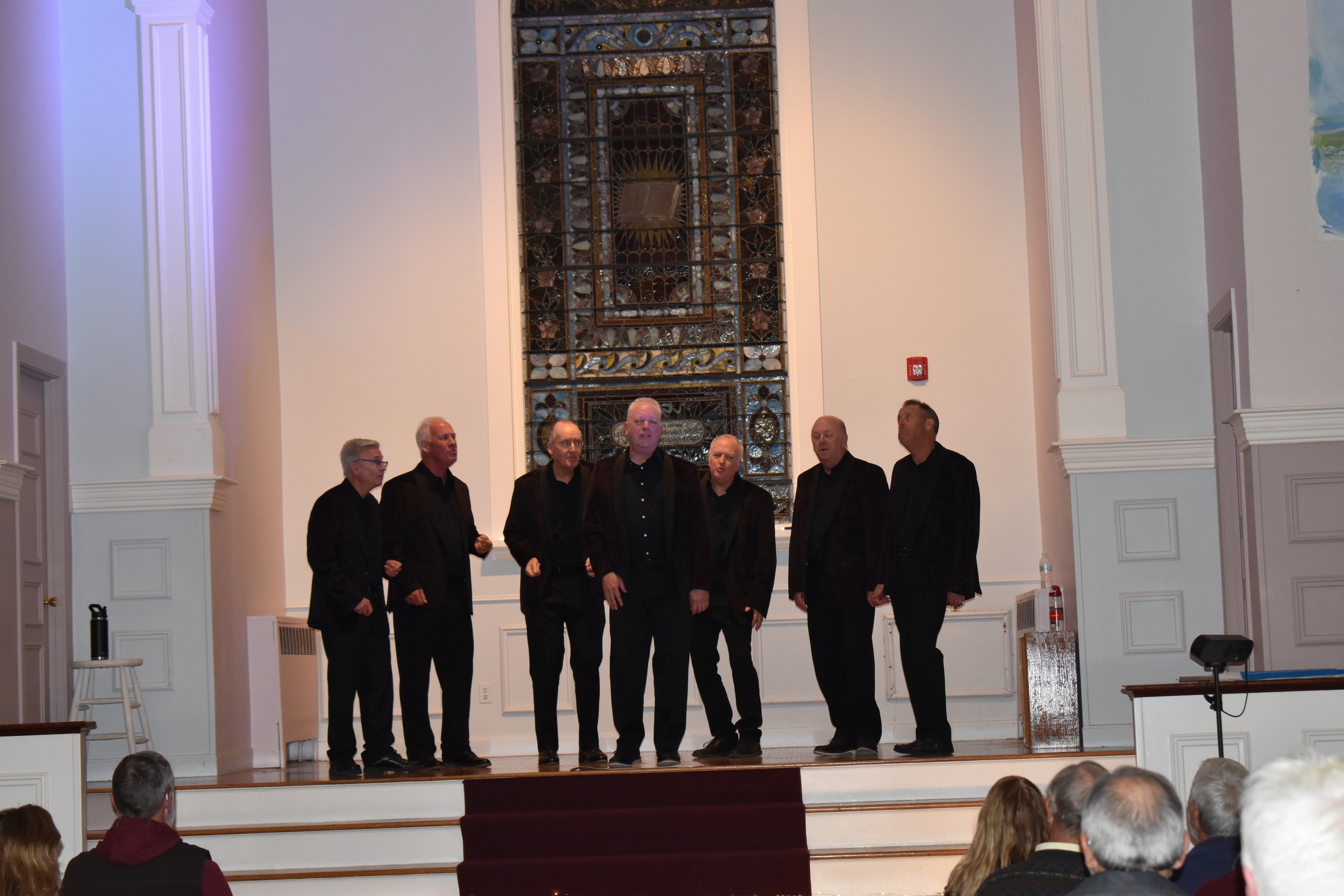Acappella2025-Tonehenge (27).JPG