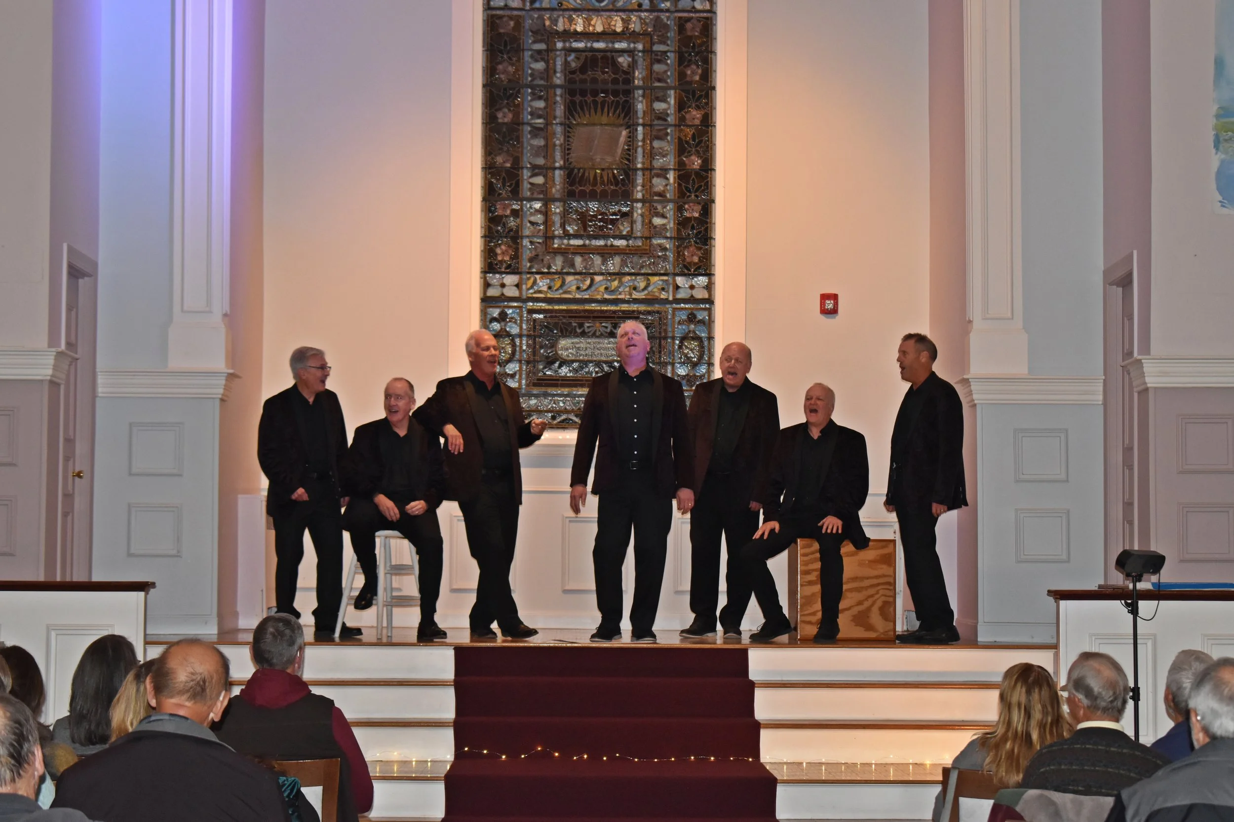 Acappella2025-Tonehenge (4).JPG