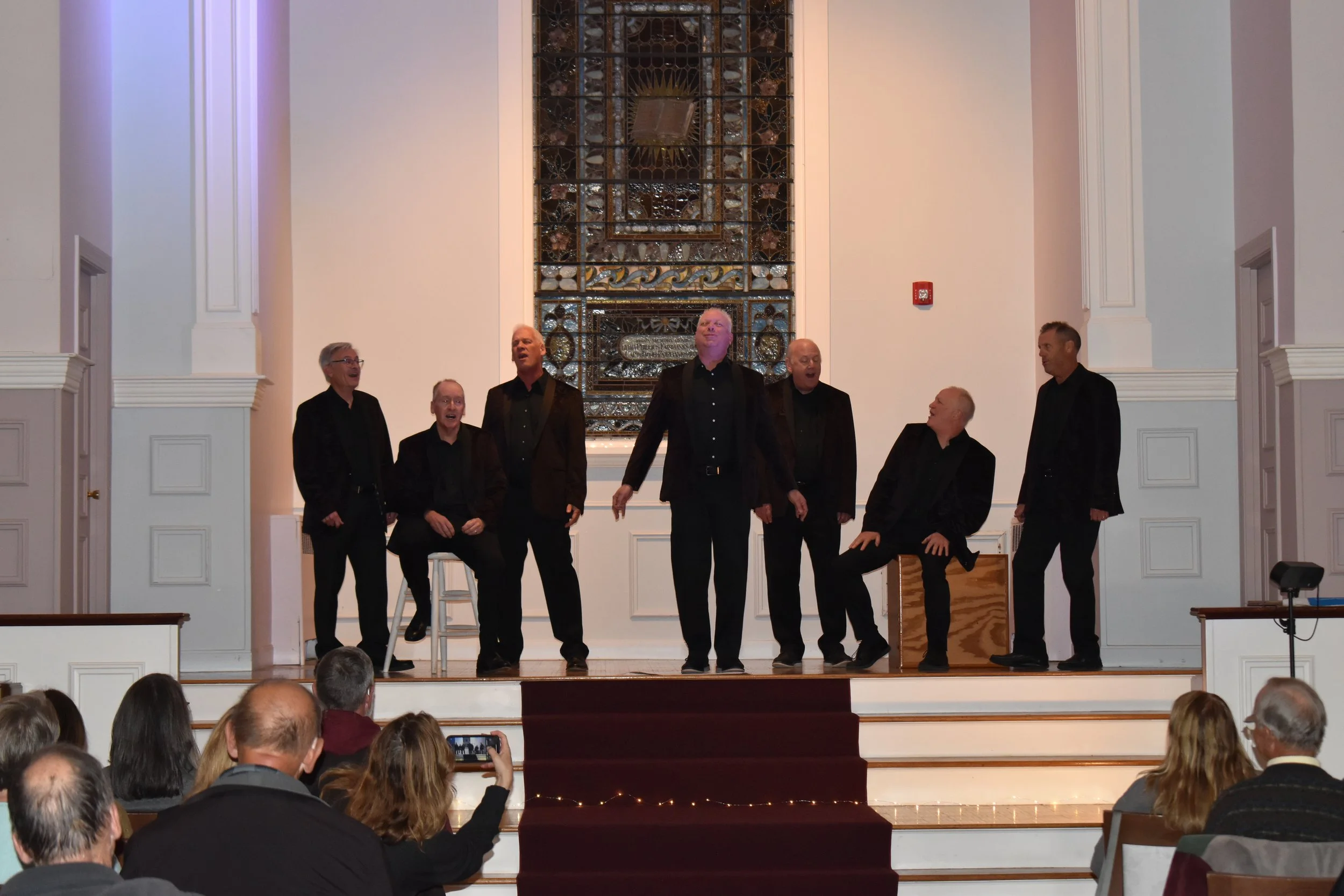 Acappella2025-Tonehenge (5).JPG