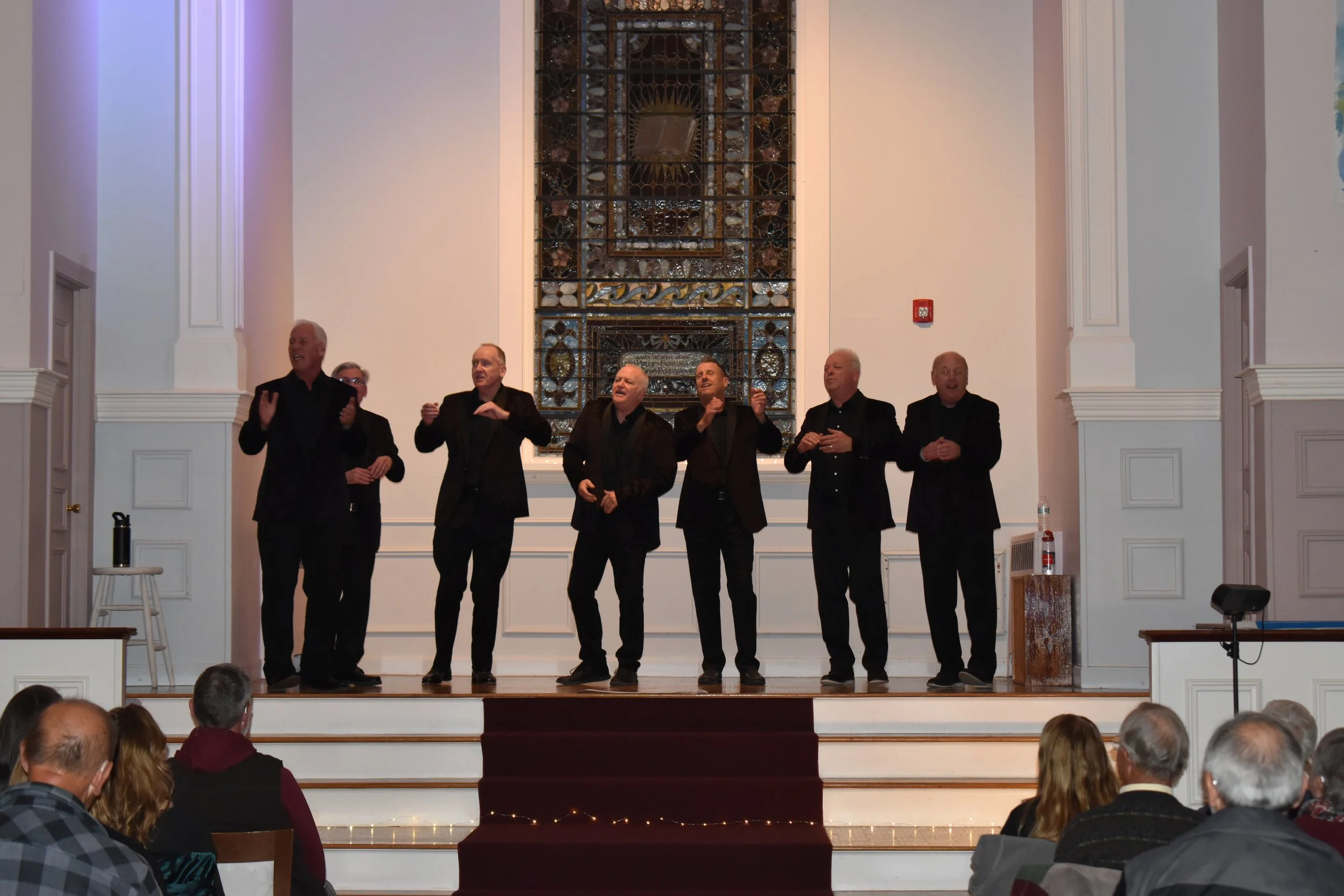 Acappella2025-Tonehenge (42).JPG