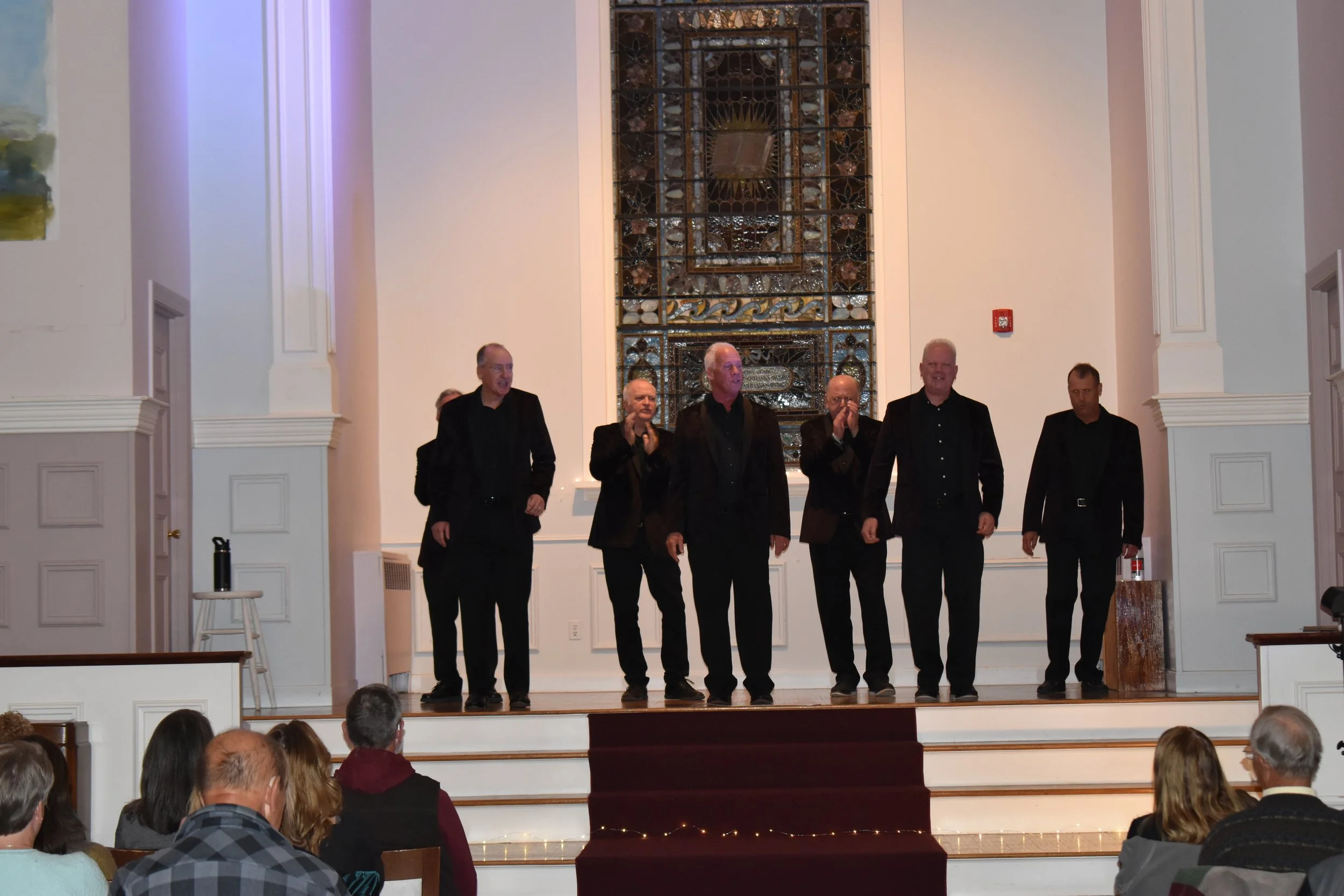 Acappella2025-Tonehenge (30).JPG