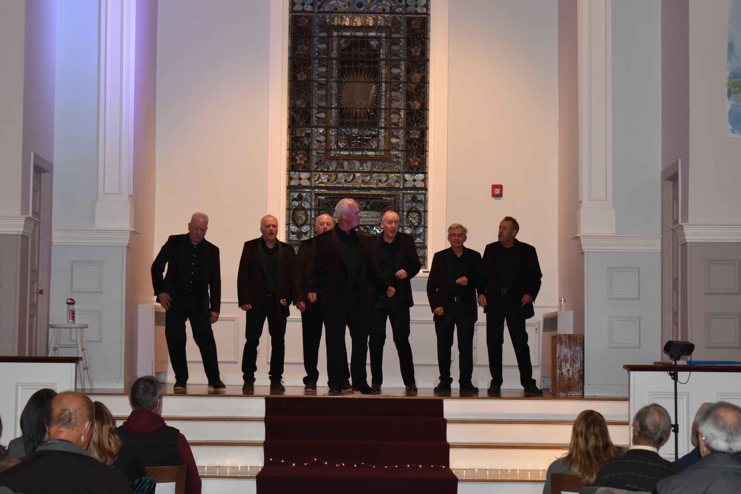 Acappella2025-Tonehenge (15).JPG