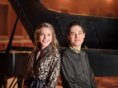 Pianists Lark Powers and Ricardo de la Torre