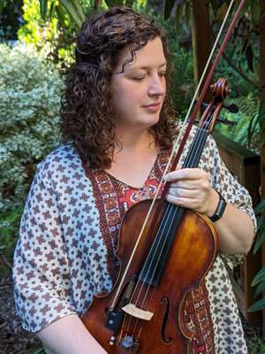 Padua Canty, Viola