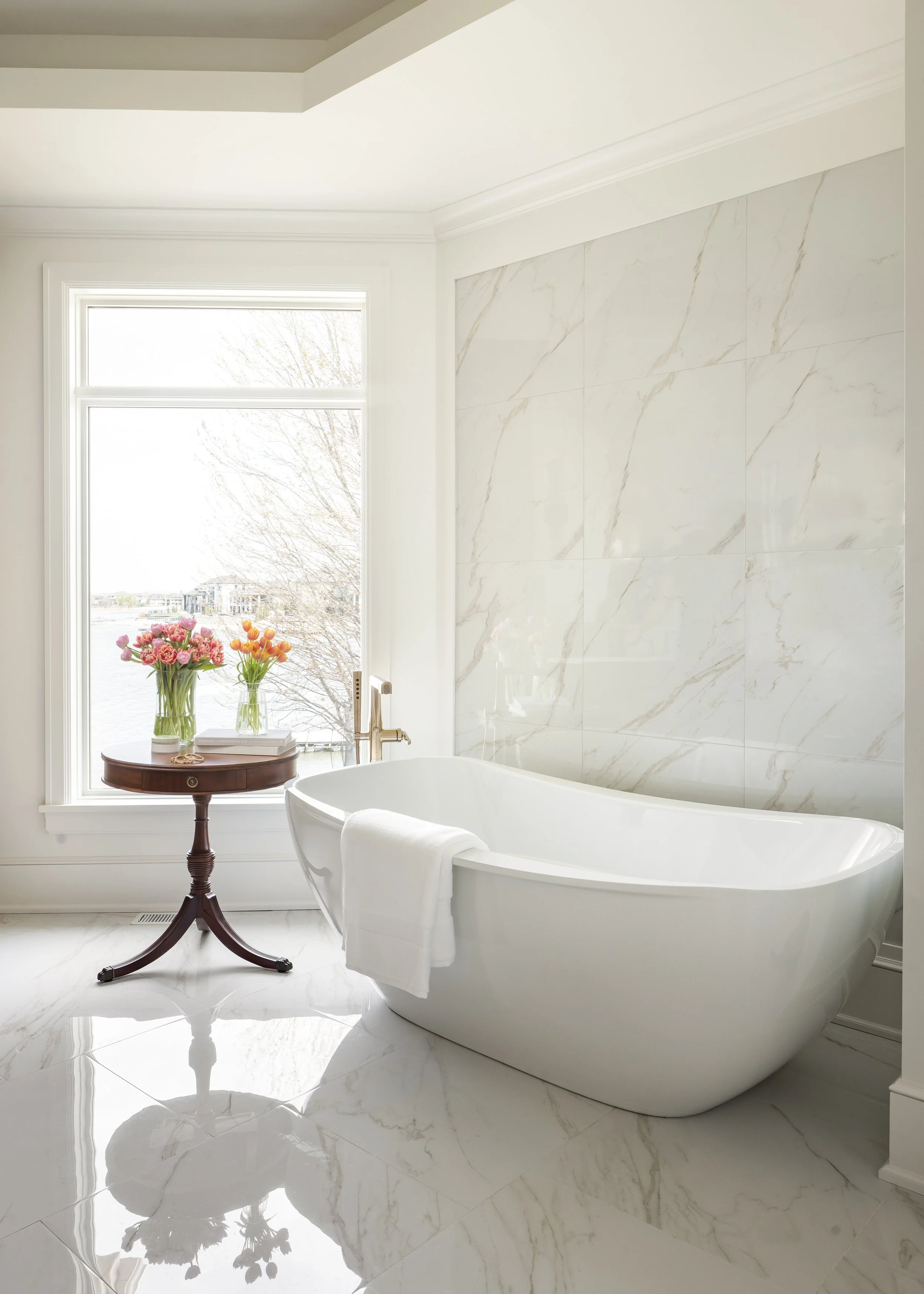 9-Katherine-Josephine-Designs-Master-Bath-Remodel-Luxury-Spa-Bathtub.jpg