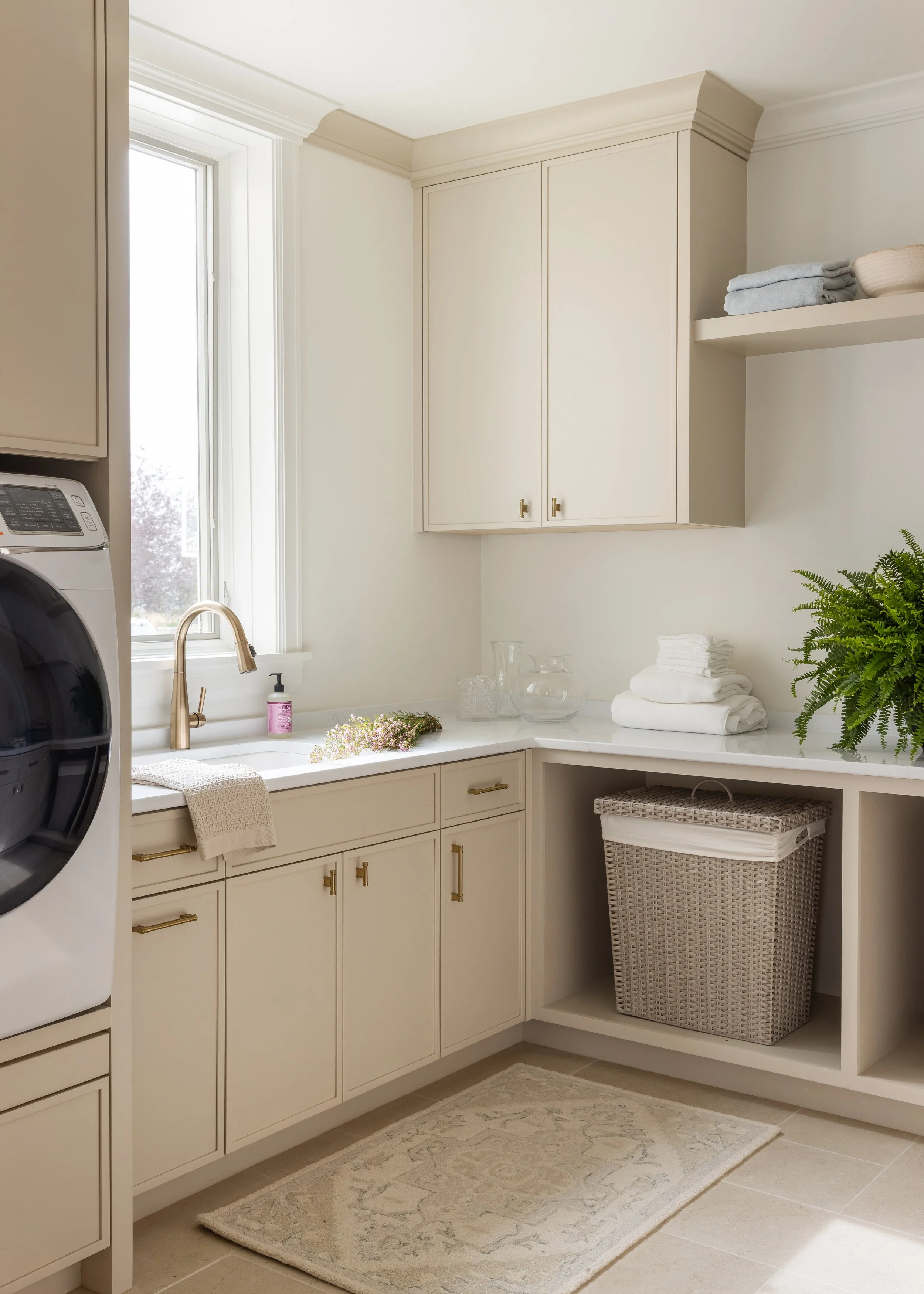12-Katherine-Josephine-Designs-Laundry-Room-Renovation-Custom-Cabinetry.jpg