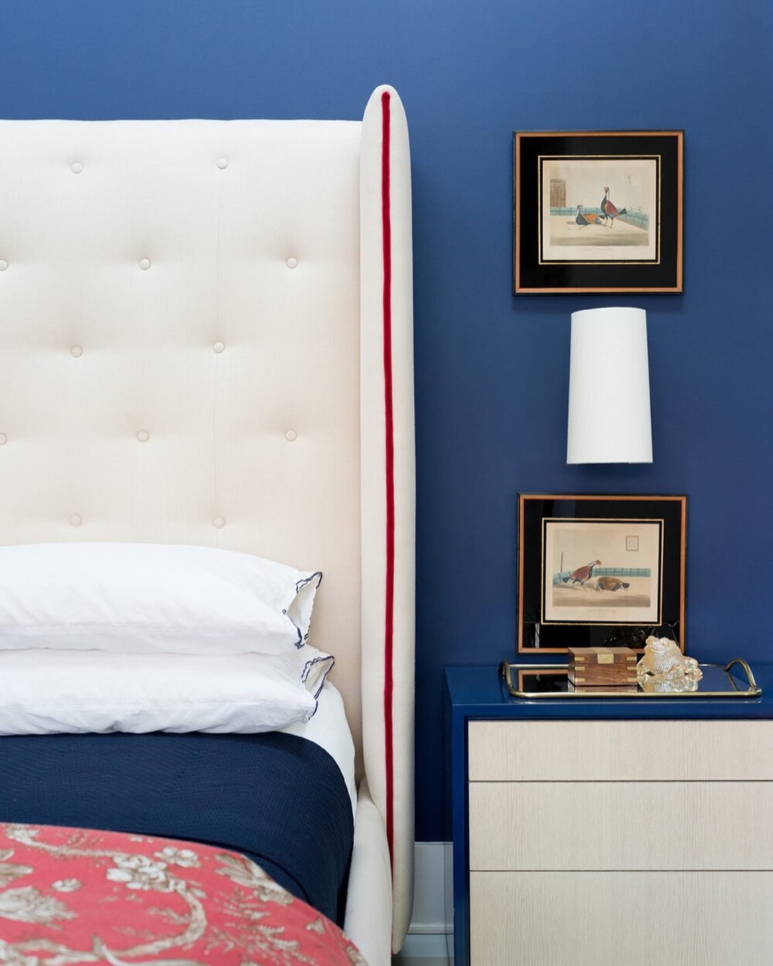 royal blue bedroom from the archives 
🔵🌀🔷💙 

#bluewalls #bedroompaint #paintcolorsoftheyear #losangelesinteriordesign #lainteriordesigner #mauricegadsoninteriors