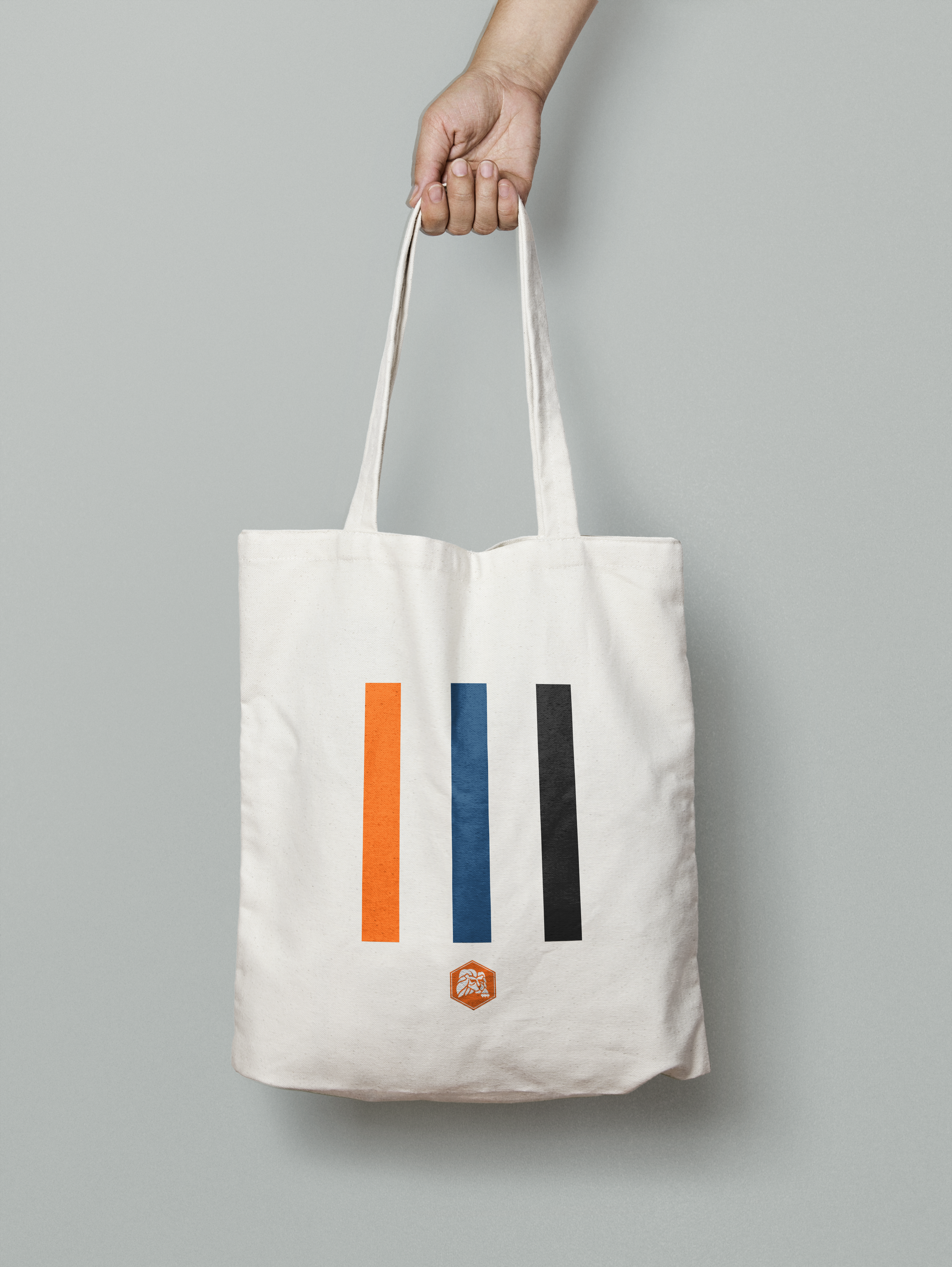 Tote_2025_10 - Copy.png