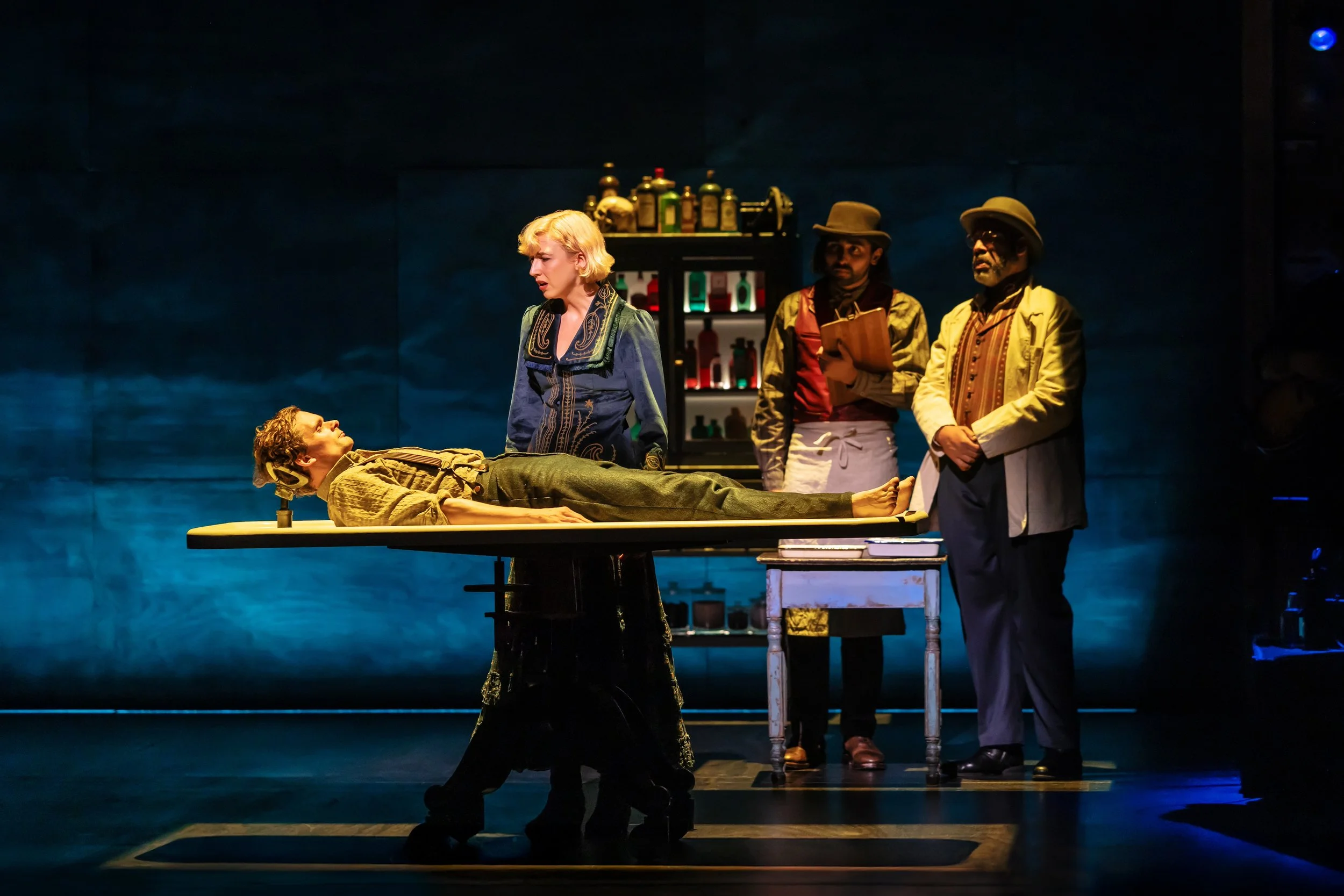 DEAD_OUTLAW_BROADWAY_S_2057_PJZEDIT_v001.jpg