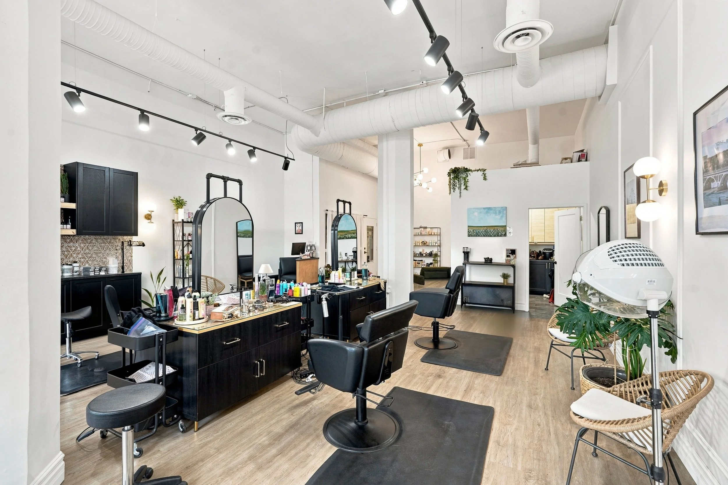 220 3rd Ave S (29 of 46).jpg