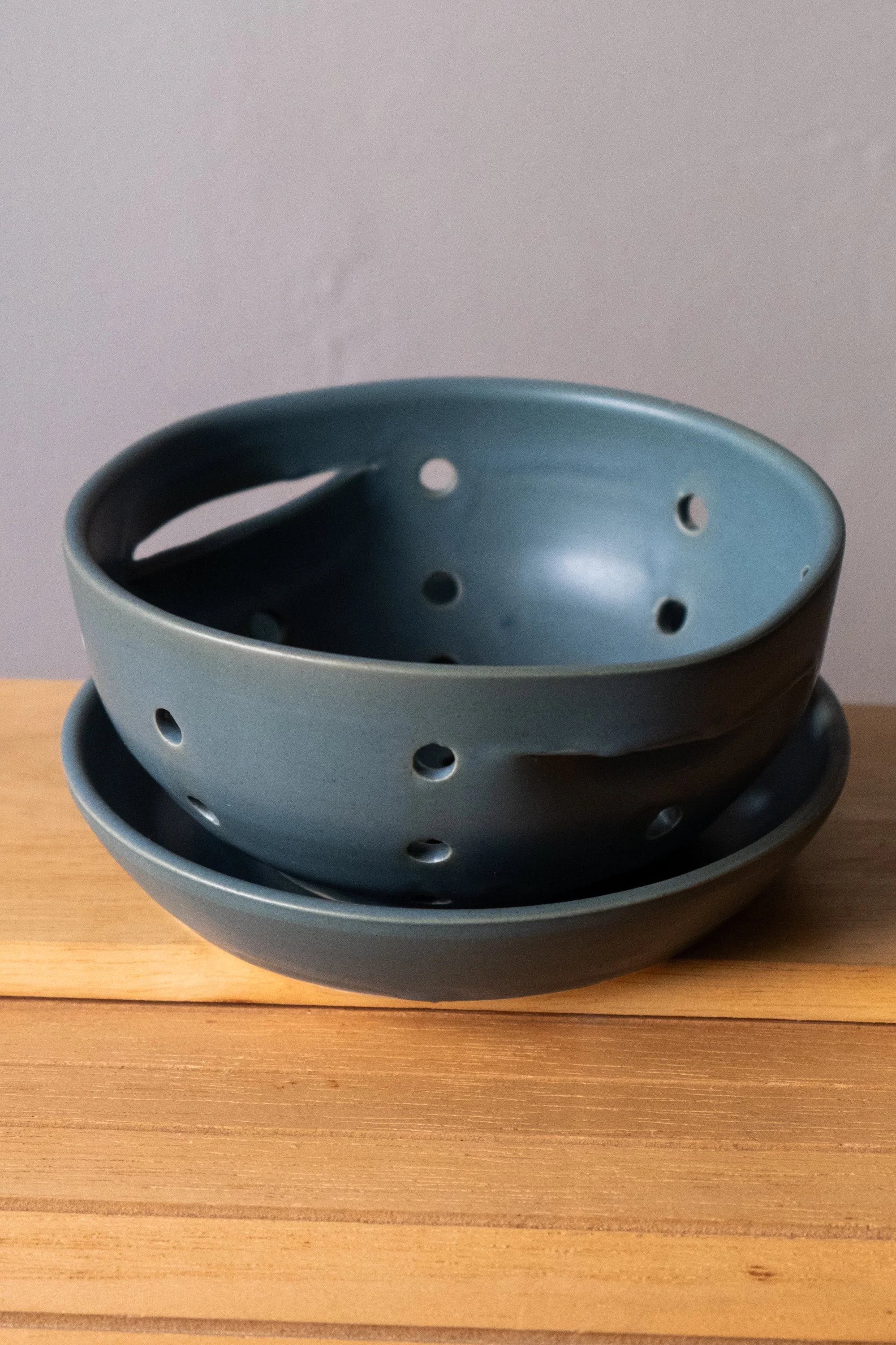 Small Berry Bowl with Handles (Denim) (SALE)