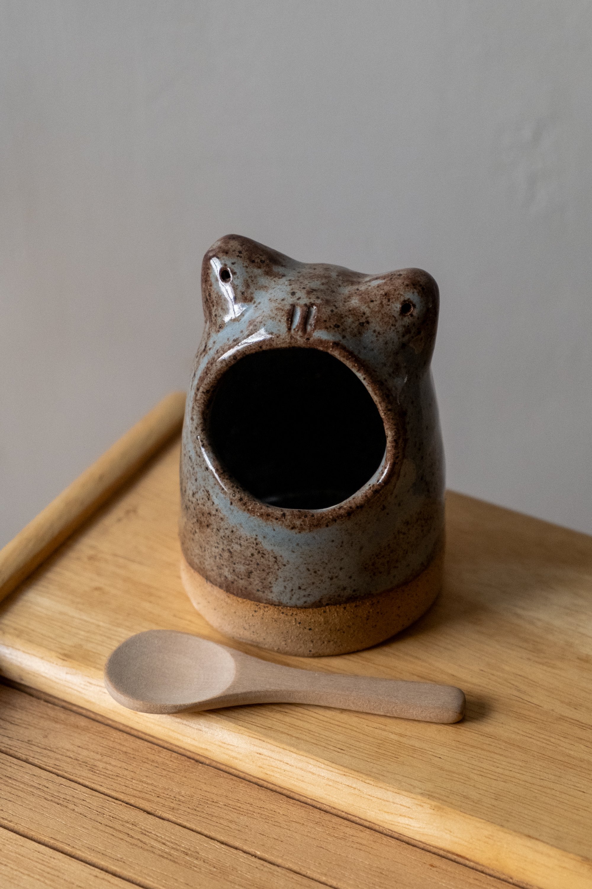 Pale Blue Froggy Salt Cellar 2