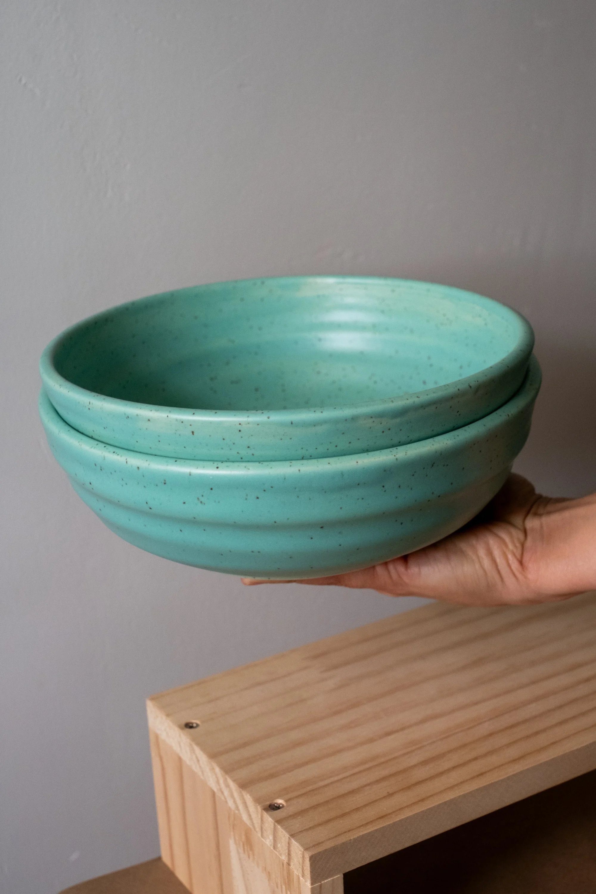 8" Serving Bowl (Seafoam)