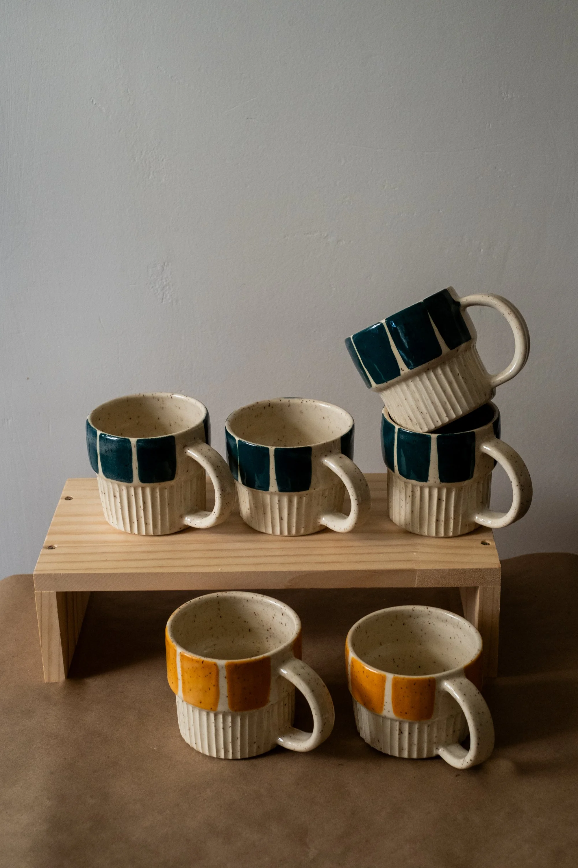 Small Waldo Mug in Dark Green (10 oz)