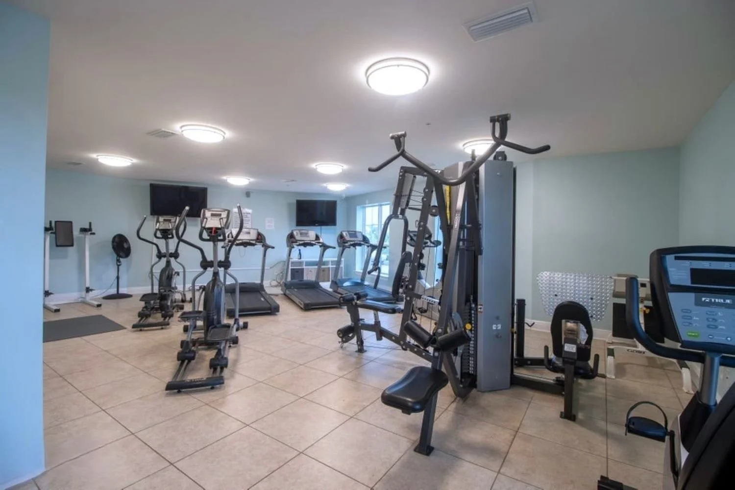 workout room.jpg