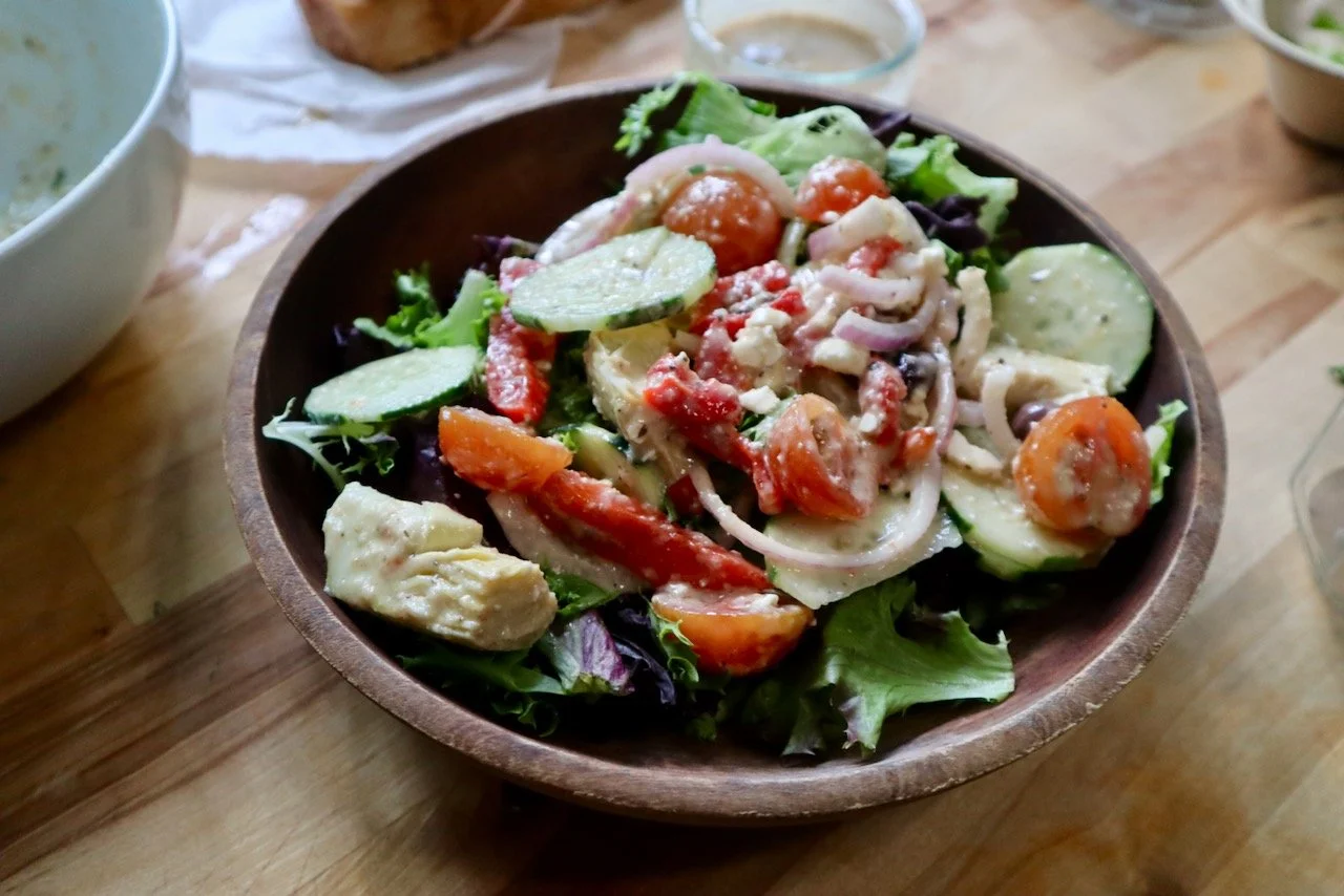 thermoplis-greek-salad-527.jpeg
