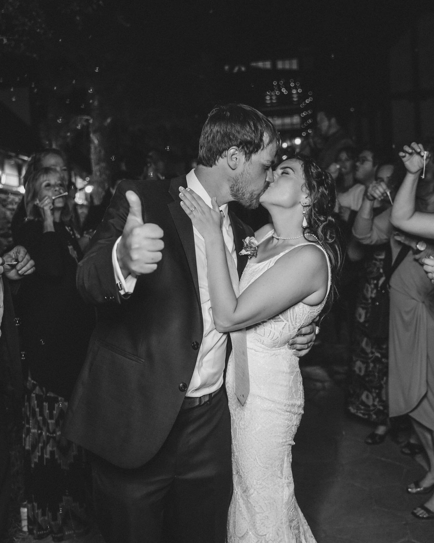 Becca &amp; Alex at the end of their bubble exit and Alex hits us with the coolest nonchalant 👍👉 

A night to remember!
.
.
.
#lovestory #wedding #elopementphotographer #coloradoweddingphotographer #coloradowedding #coloradoweddingphotography #veil