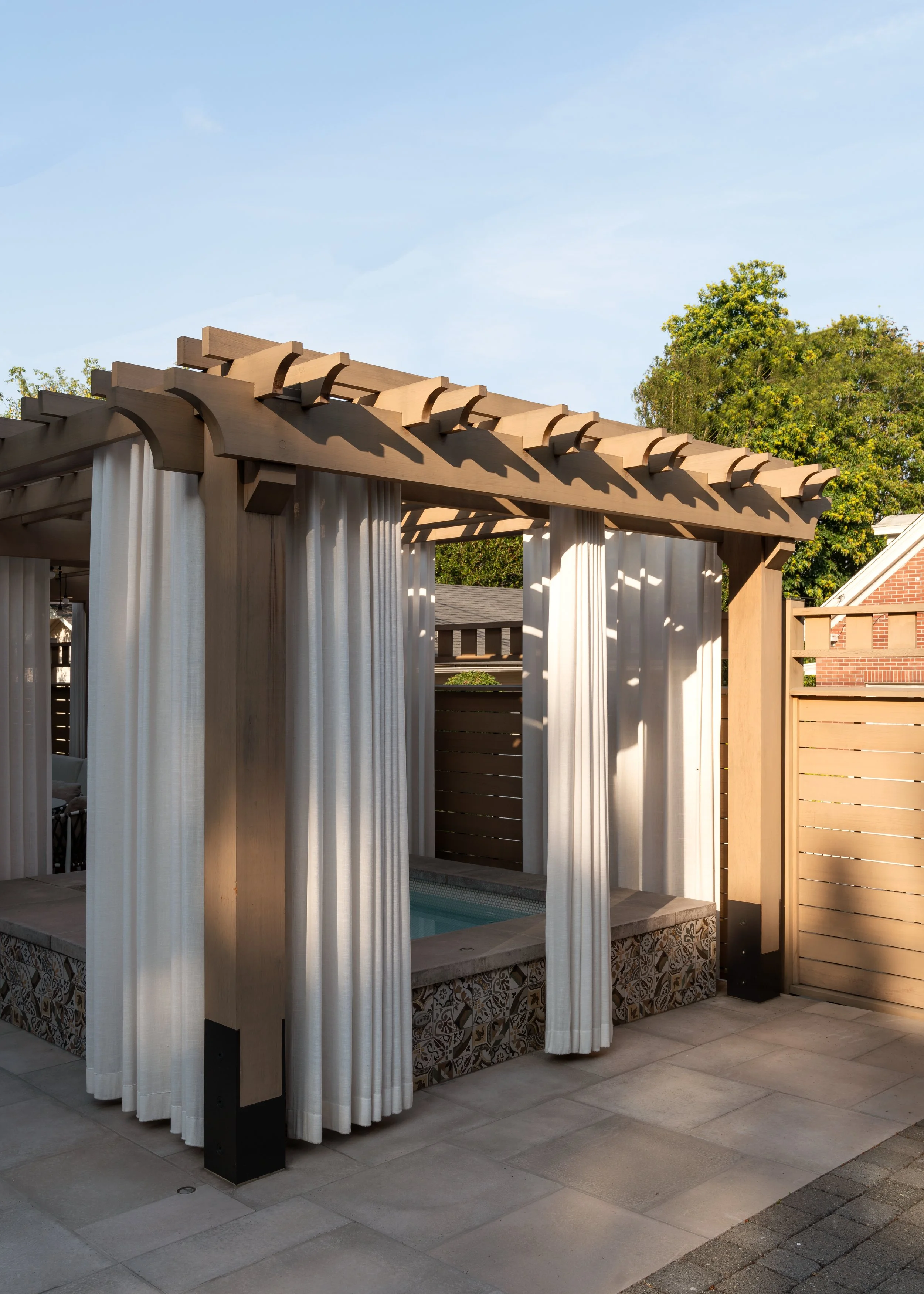 (c) Ross Eckert-Backyard Retreat-040.jpg