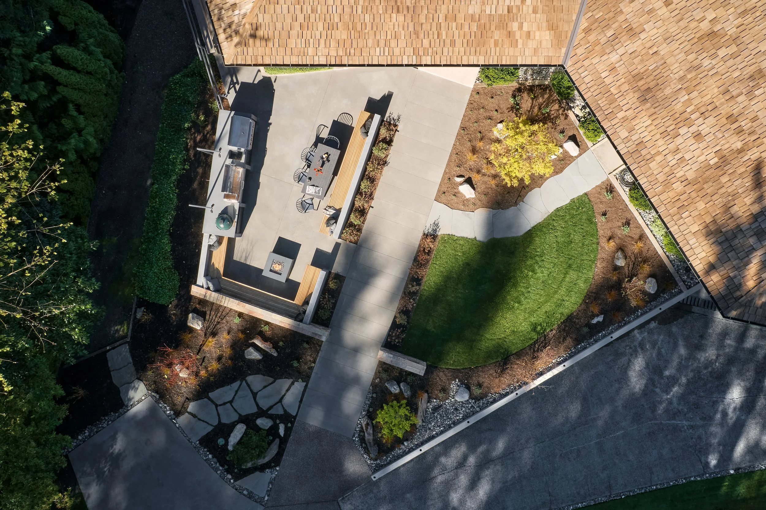 (c) Ross Eckert-Custom Patio-15.jpg