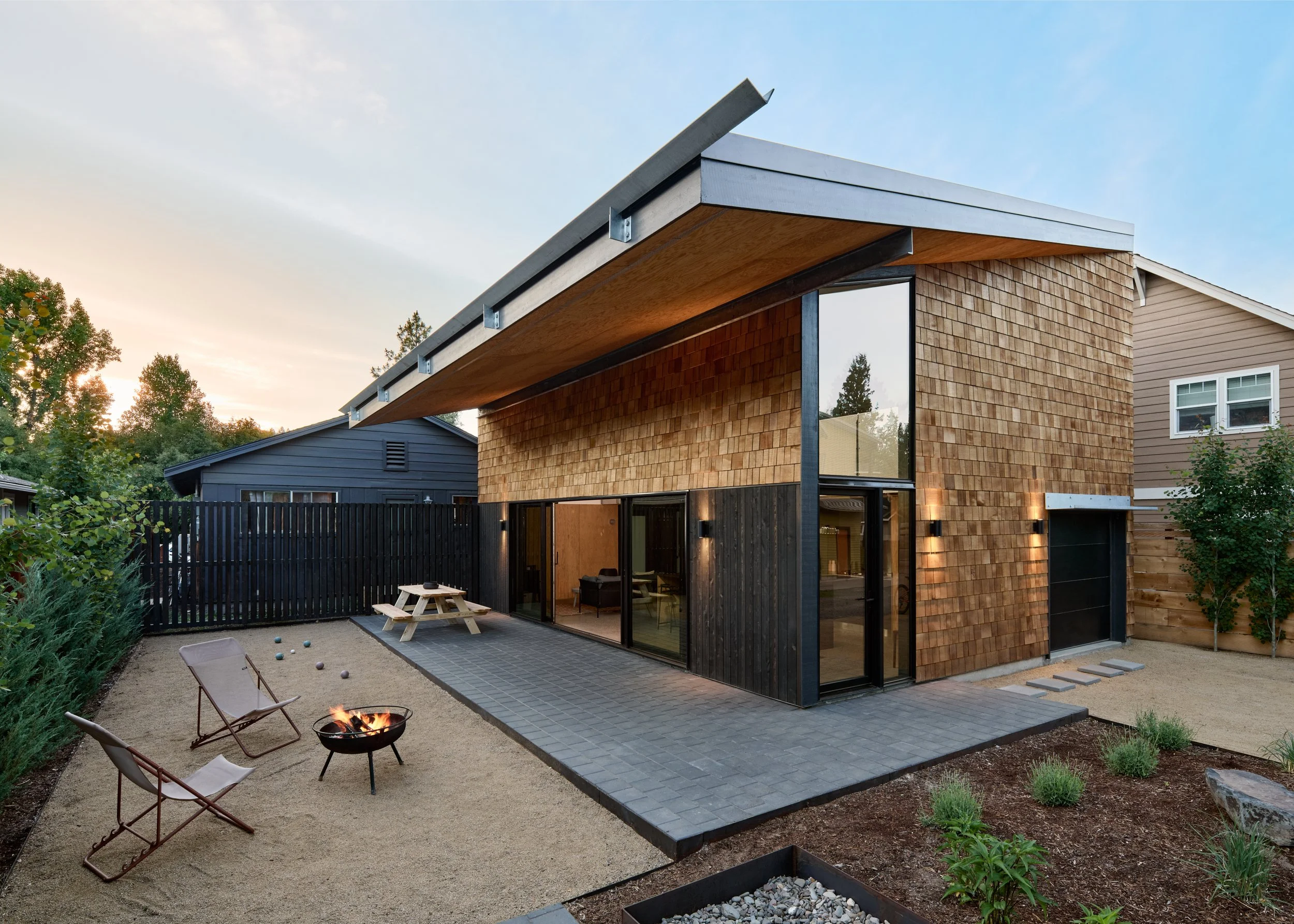(c) Ross Eckert-Bend Shed-032.jpg