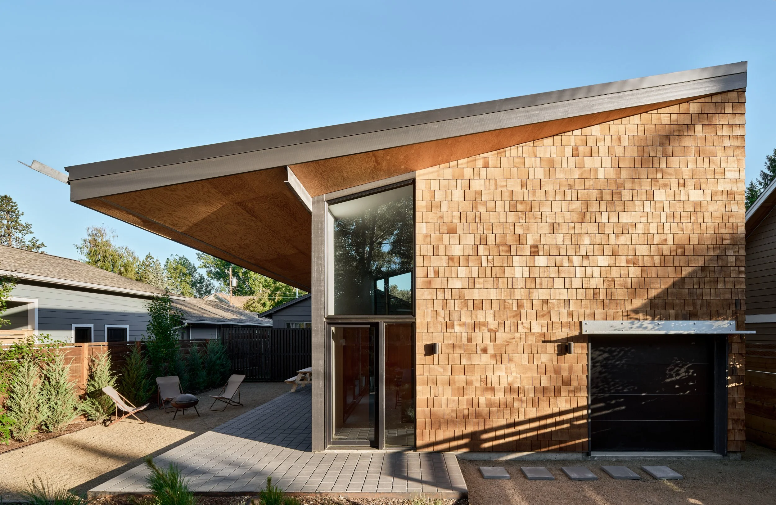 (c) Ross Eckert-Bend Shed-001.jpg
