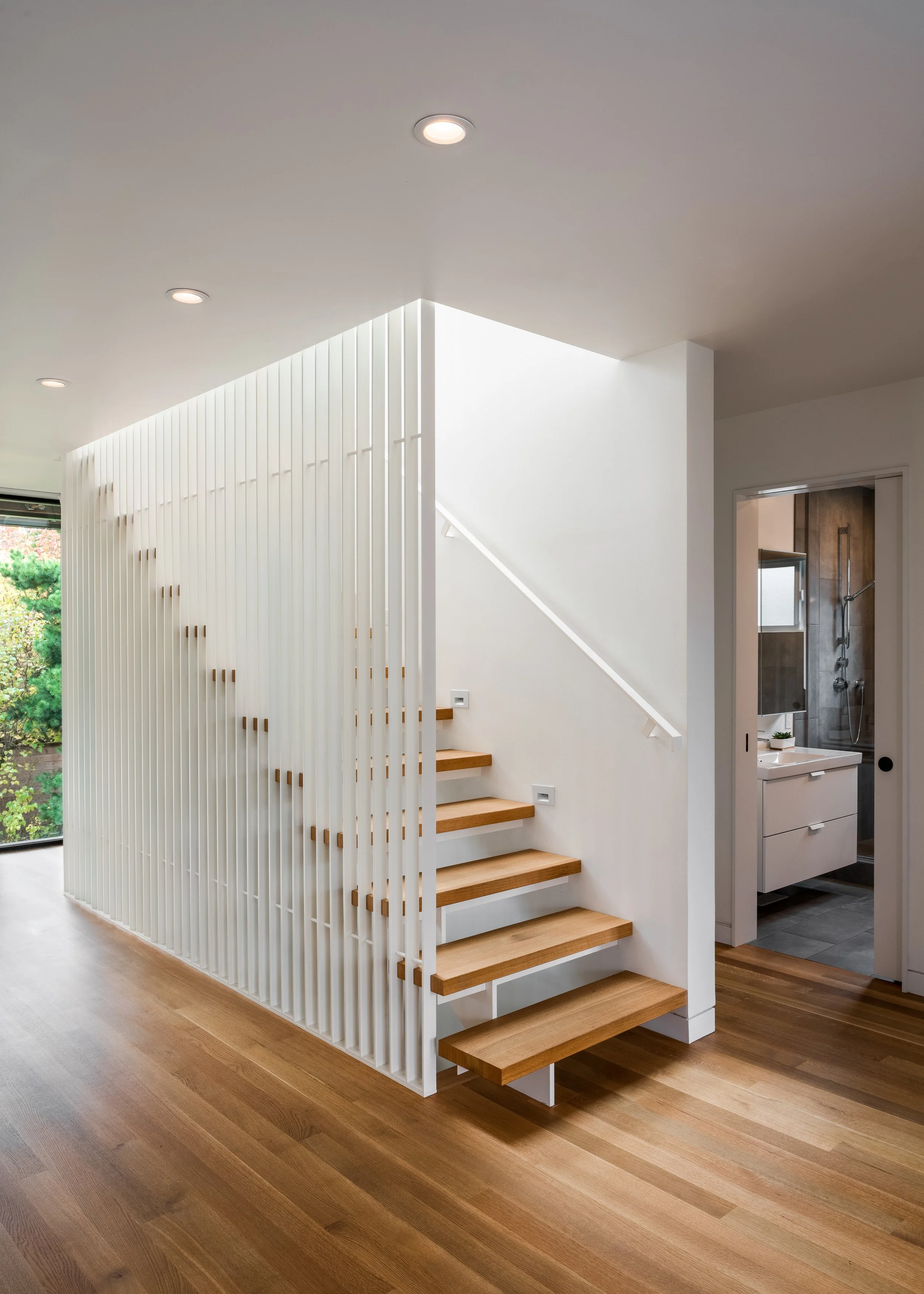 (c) Ross Eckert-Phinney House-004.jpg