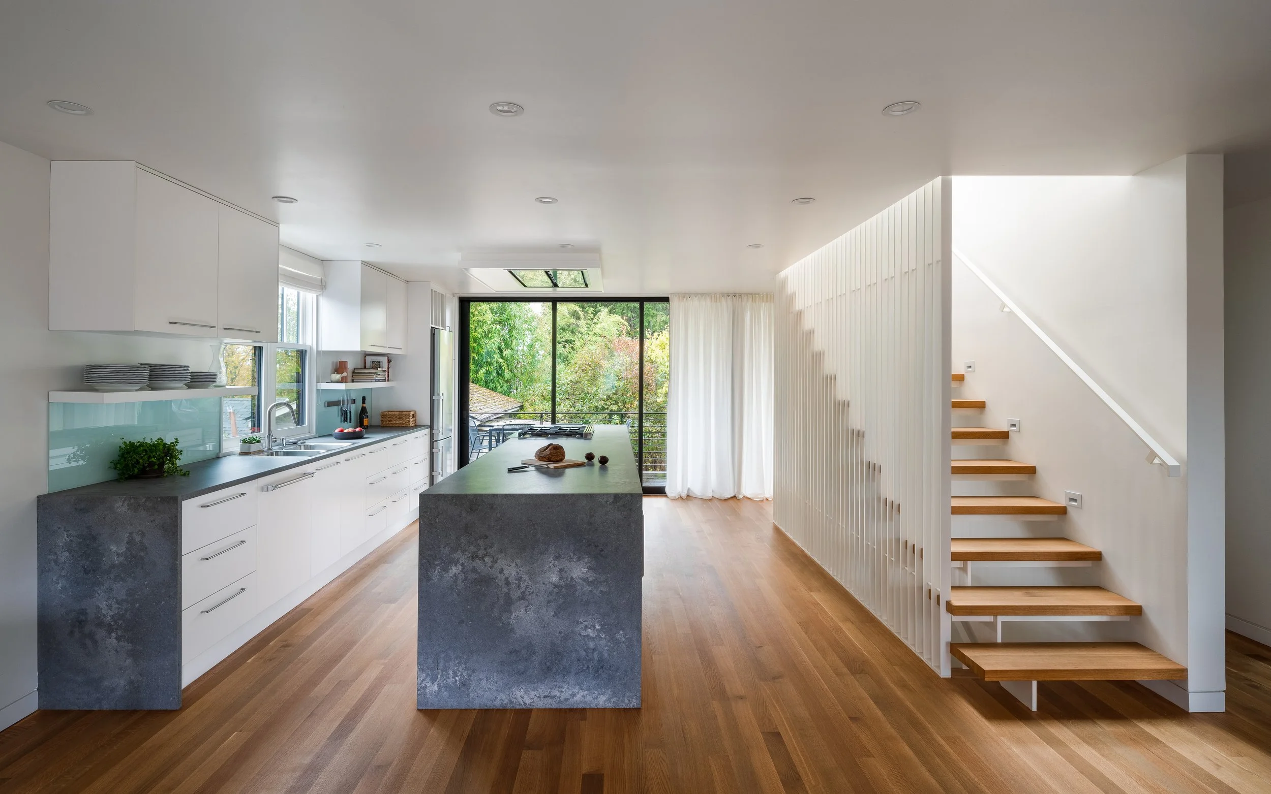 (c) Ross Eckert-Phinney House-003.jpg