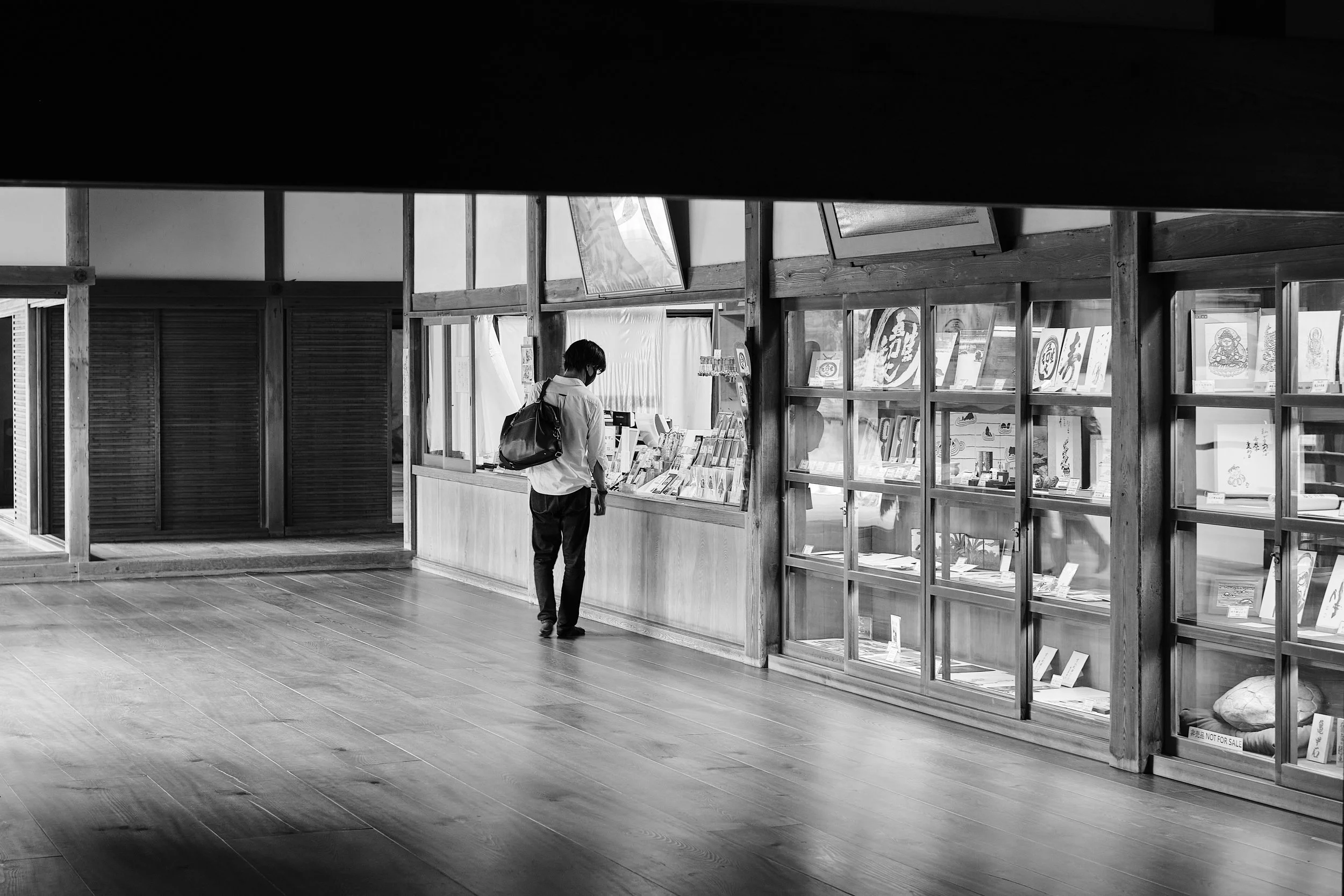 BOOK_PANDEMIC_KYOTO_20-07-082_.jpg