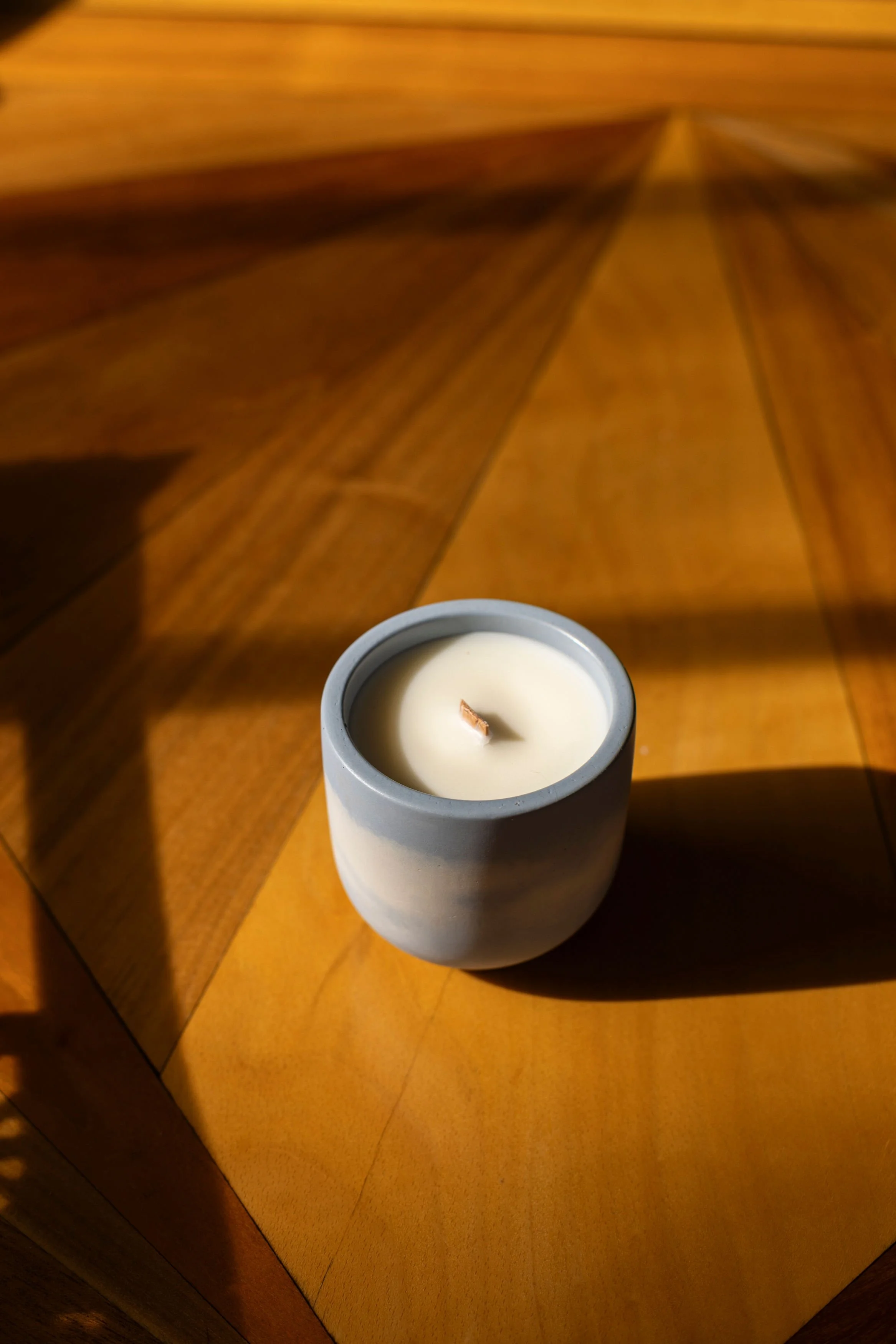 Minty Cedar candle