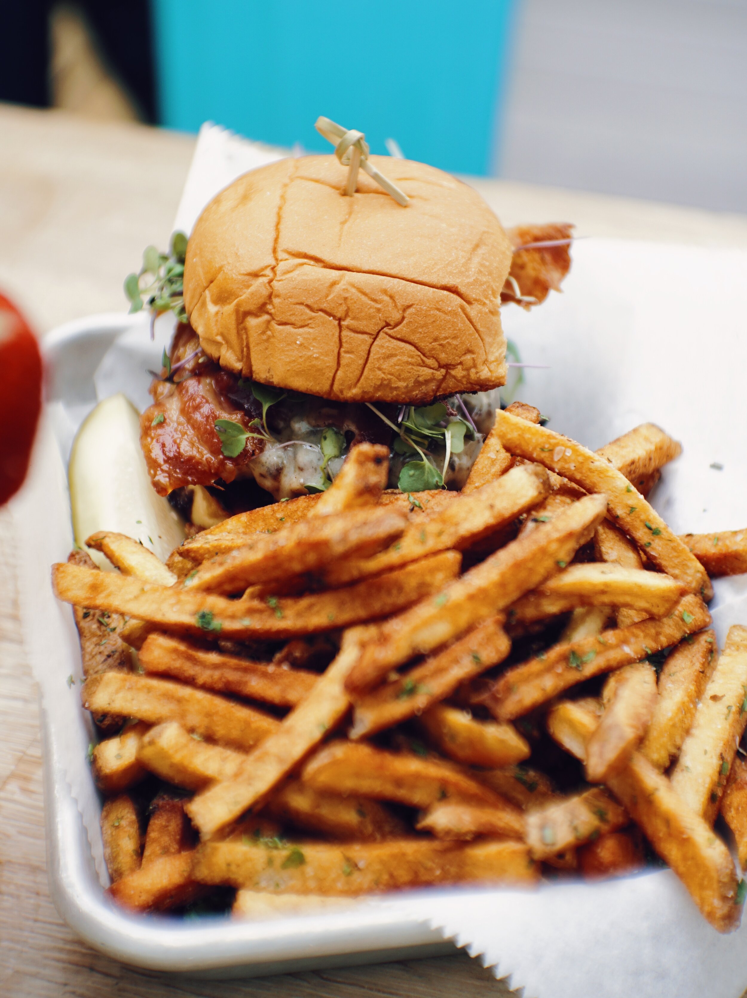 dNB Burgers 2 (1).JPG