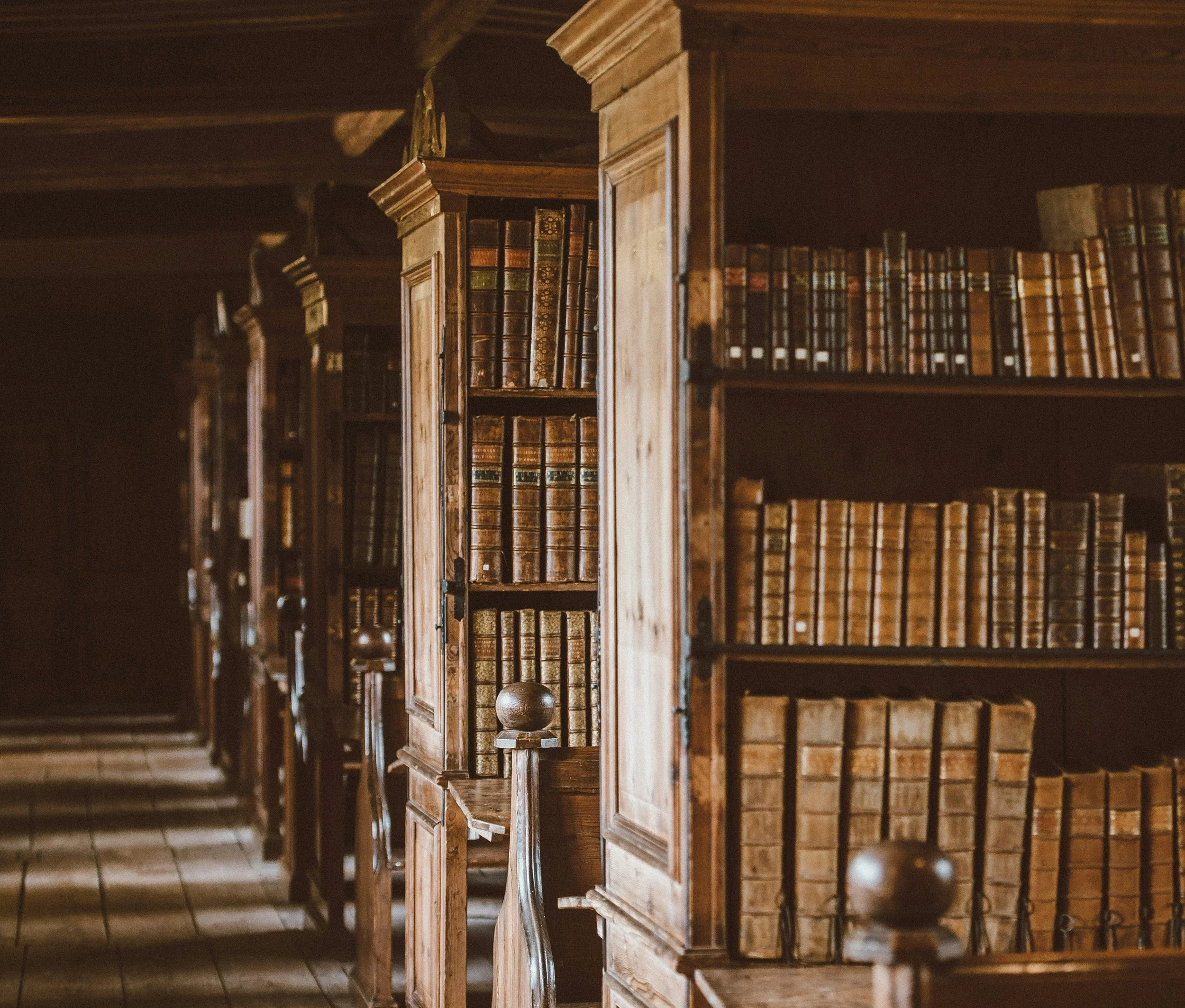 Dusty old looking library