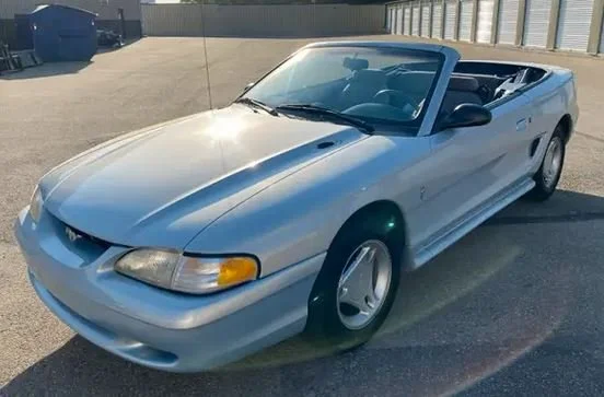 1996 Mustang.JPG