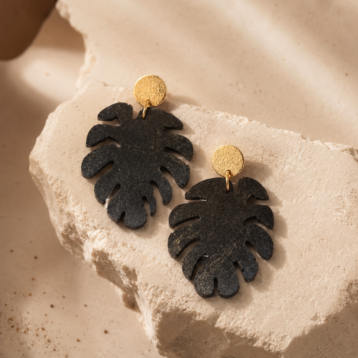 Nerea recycled coffee Monstera leaf earrings by Atelier Cayelle, handmade sustainable jewellery gift for coffee lovers.